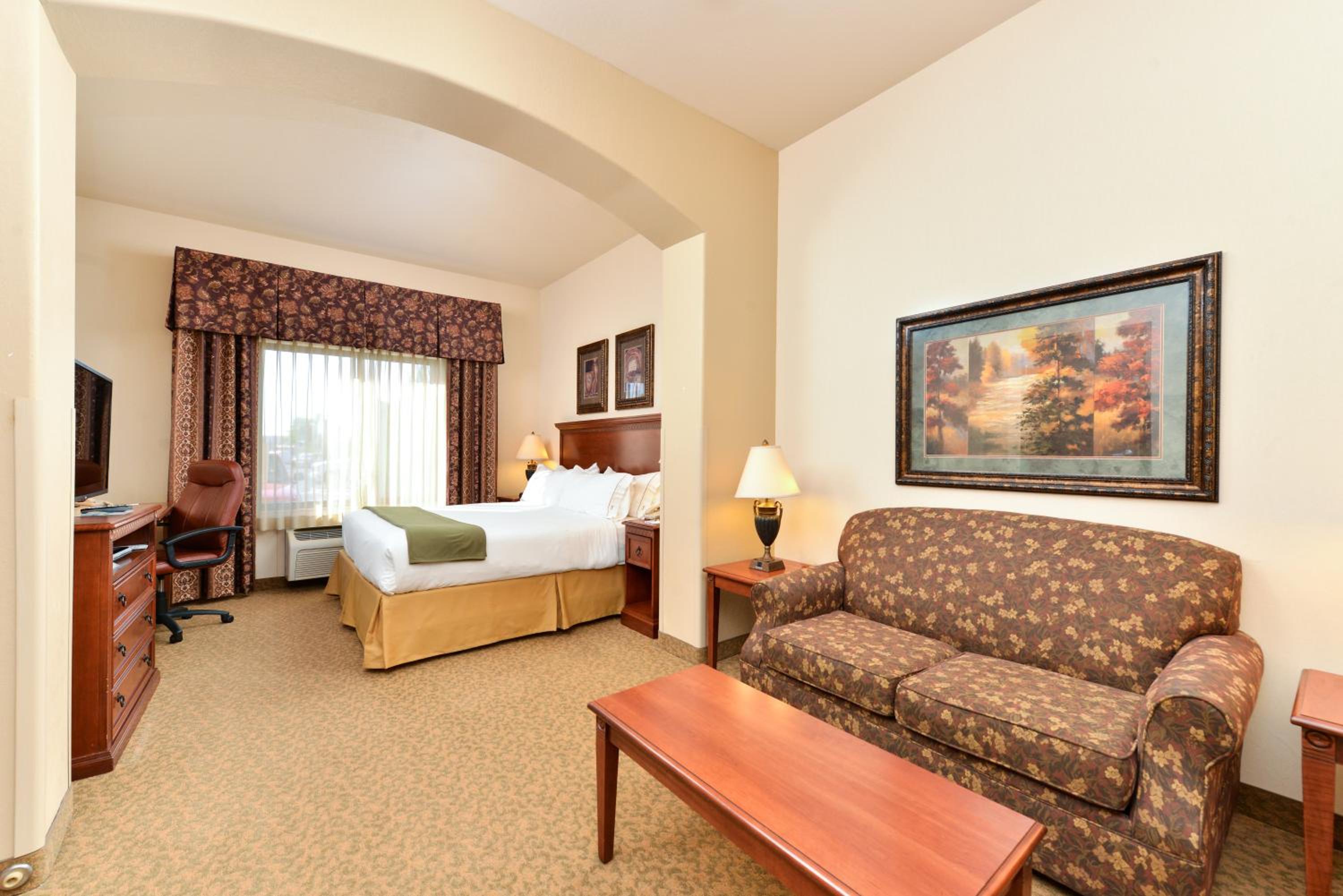 King Suite - Photo 4
