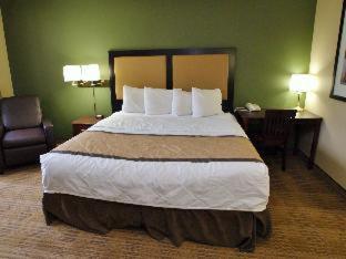 1 King Bed | Mob Acc RI Shwr Ste Nsmk Ktchn photo 1