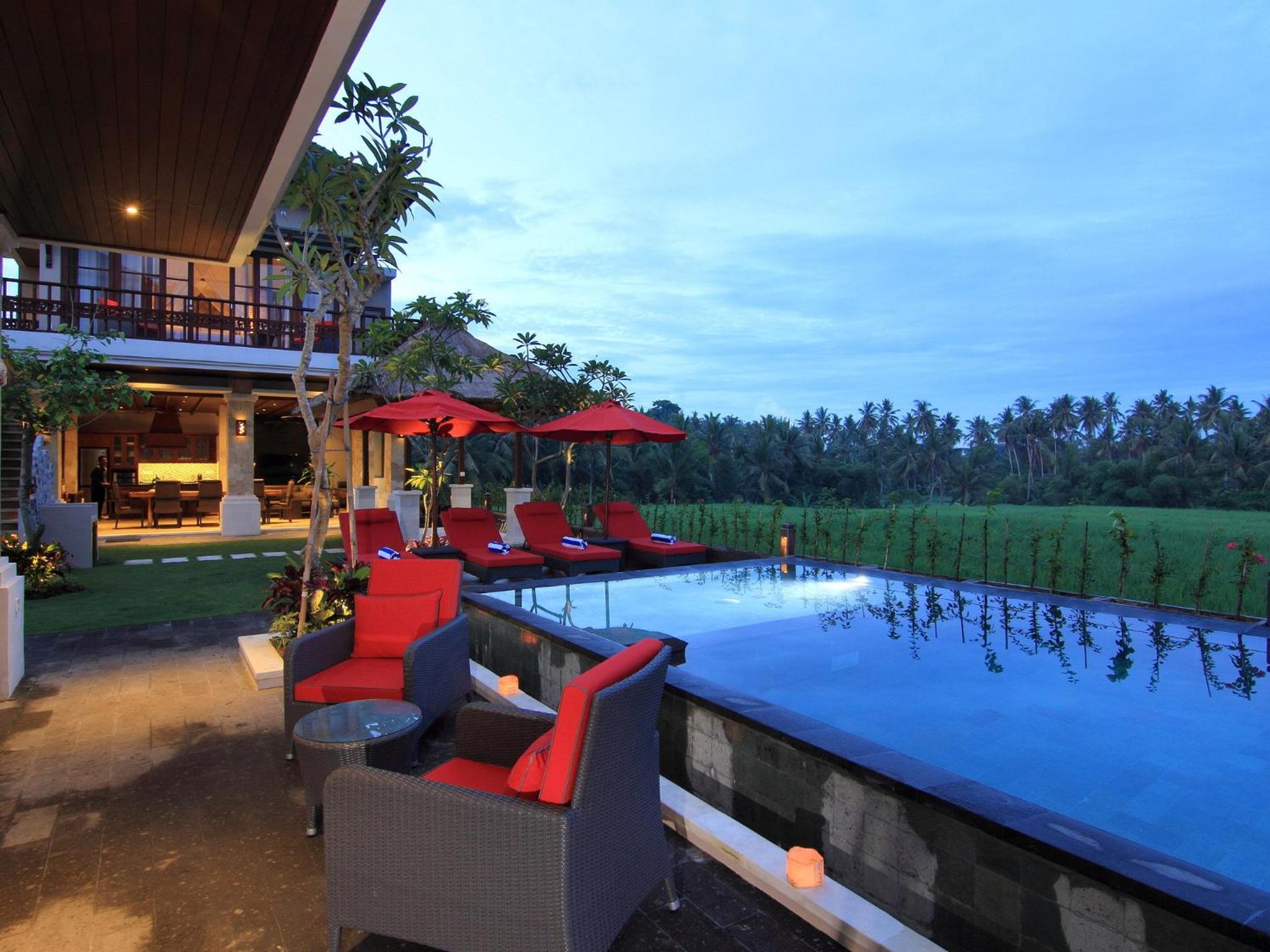 Four-Bedroom Villa with Private Pool - Photo 68