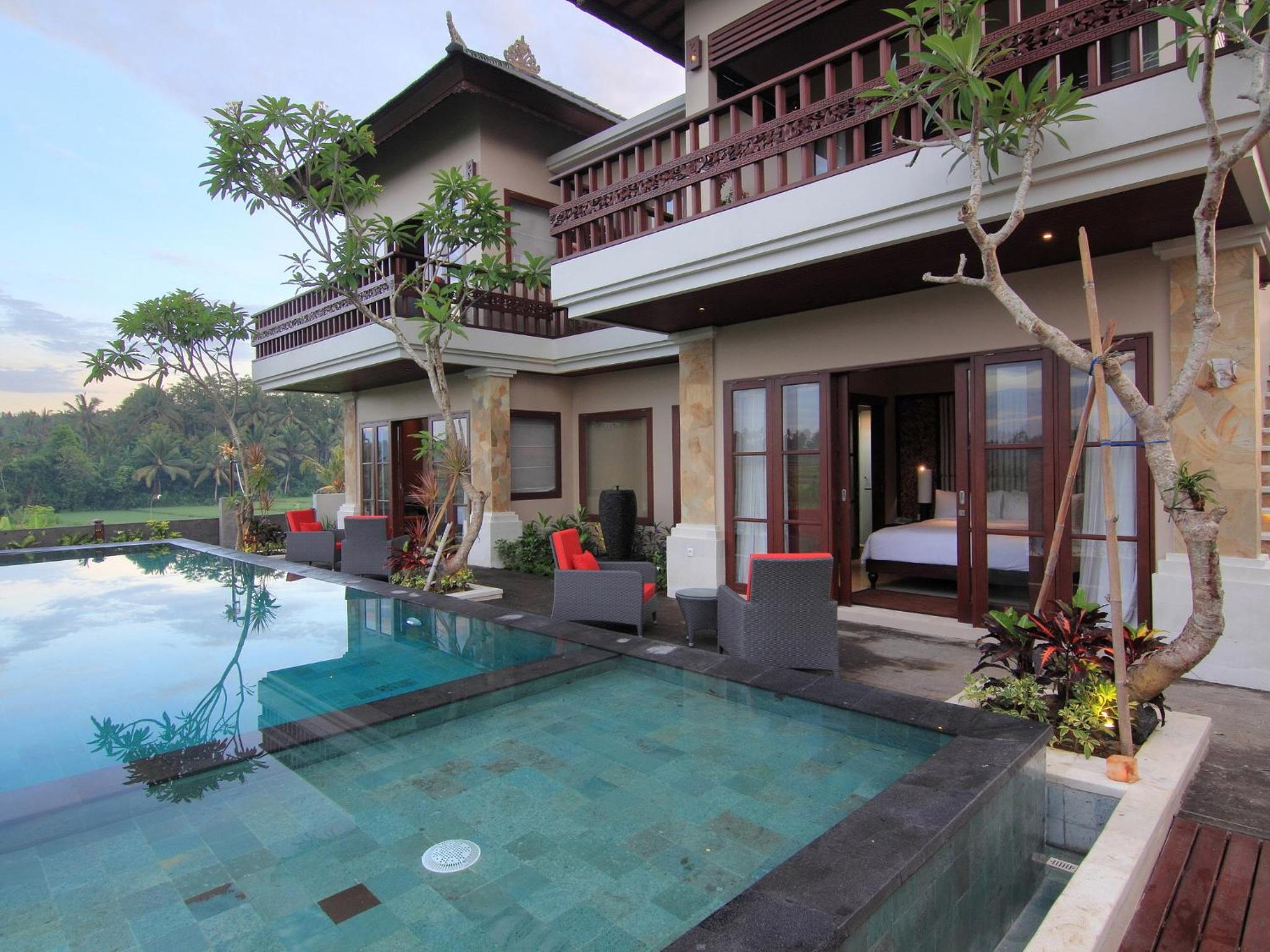 Four-Bedroom Villa with Private Pool - Photo 57