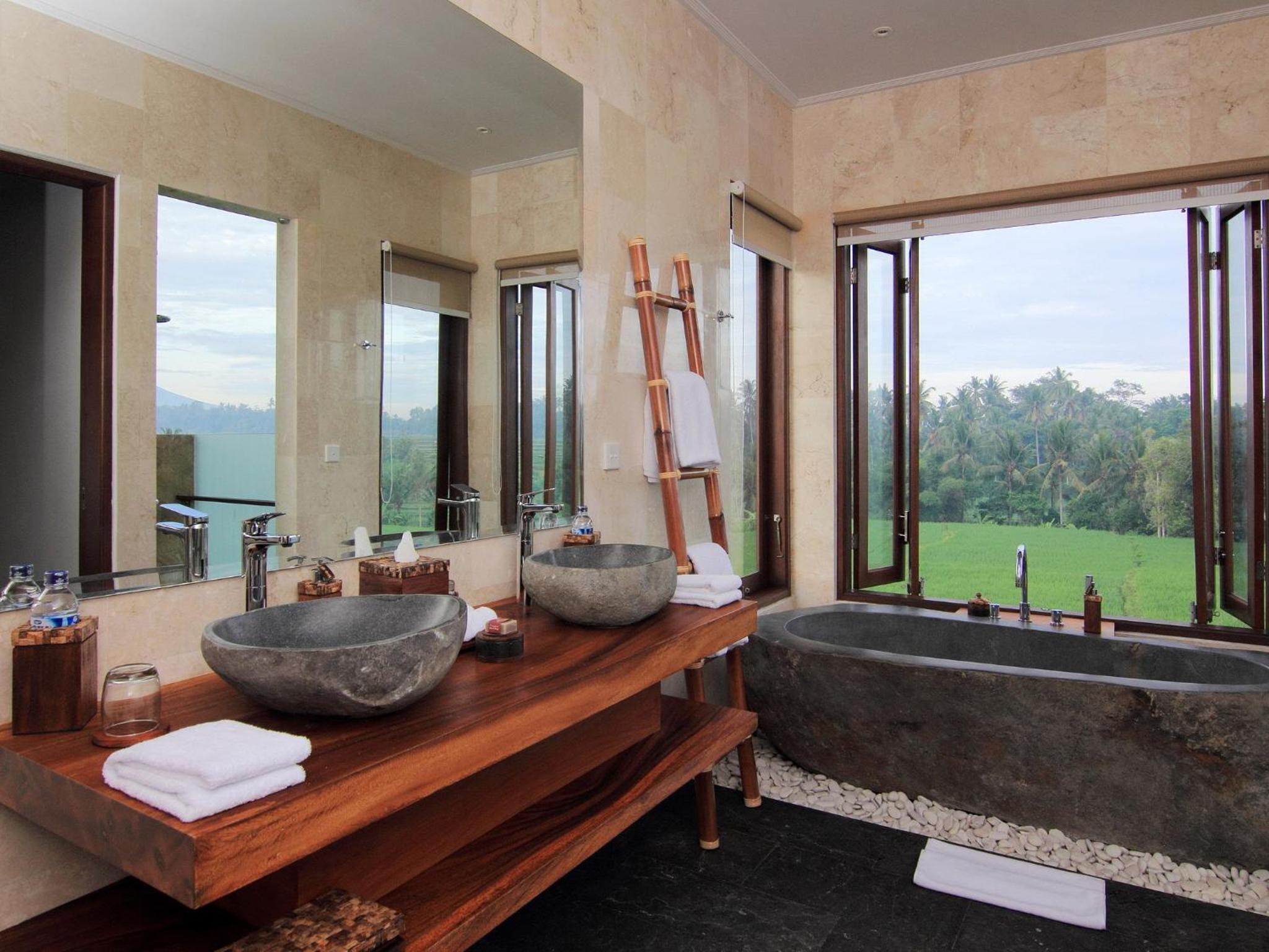 Four-Bedroom Villa with Private Pool - Photo 50