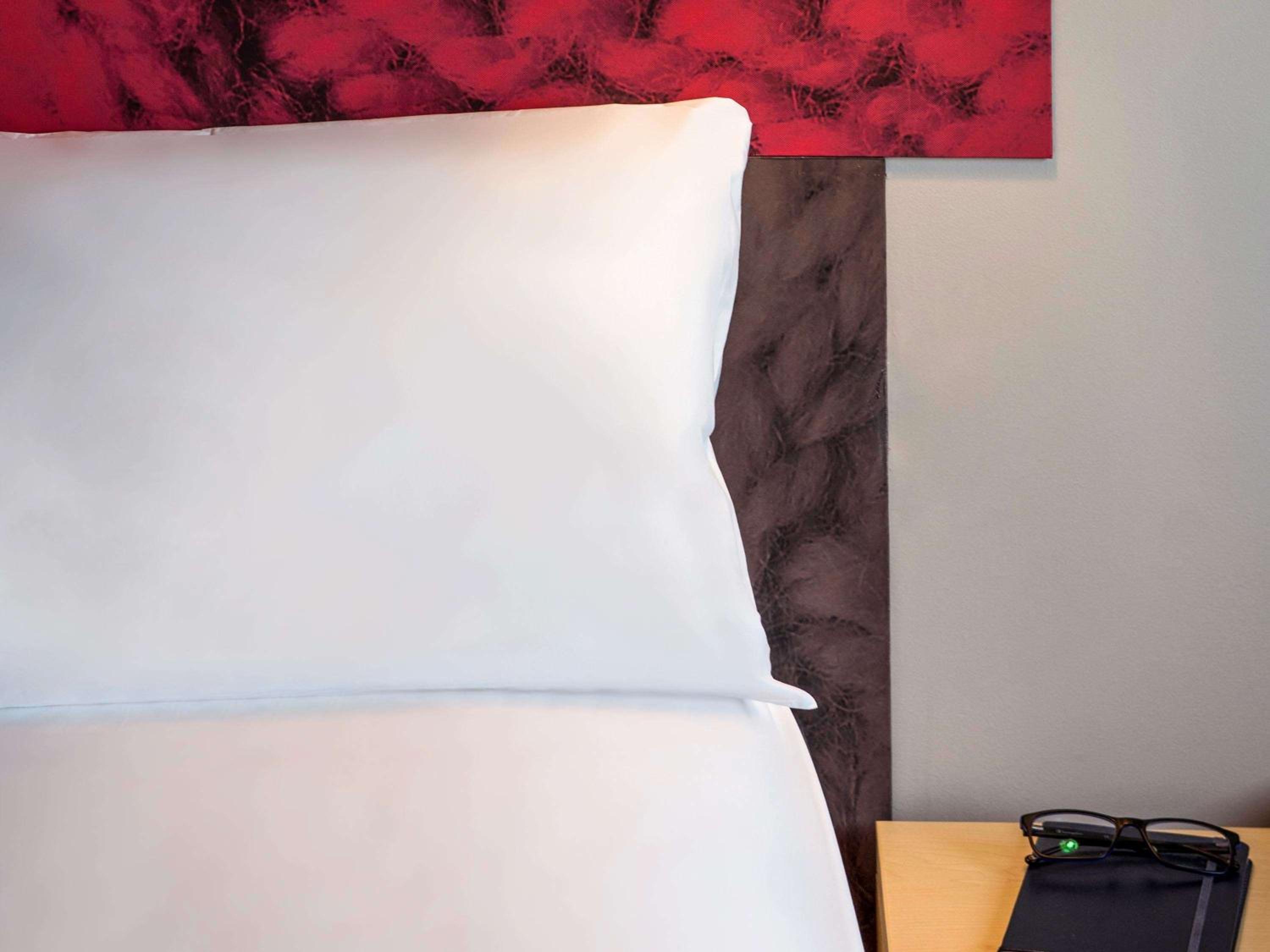 Accessible Room with One Double Bed photo 1