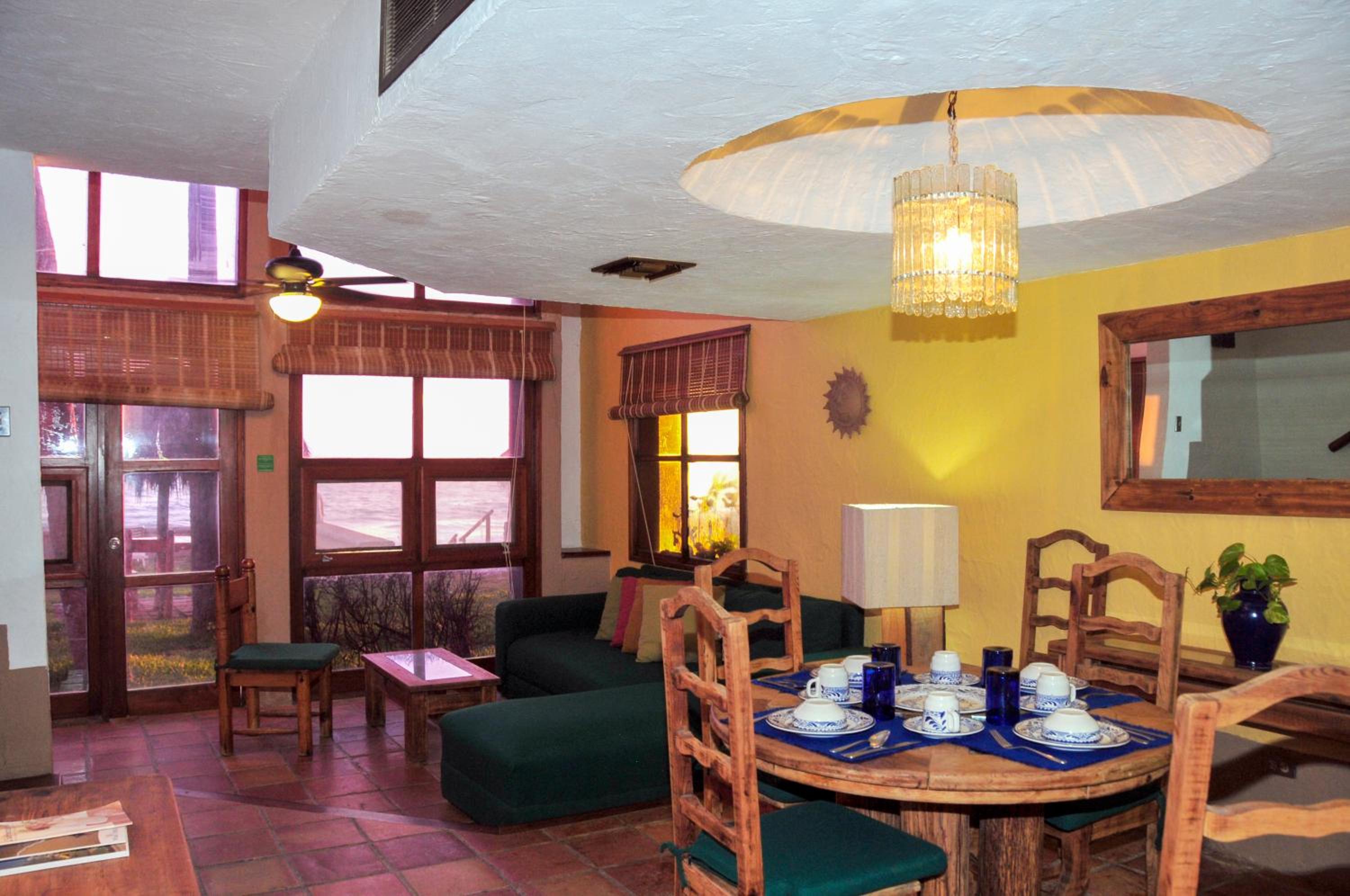 Family Room with Sea View - Photo 20