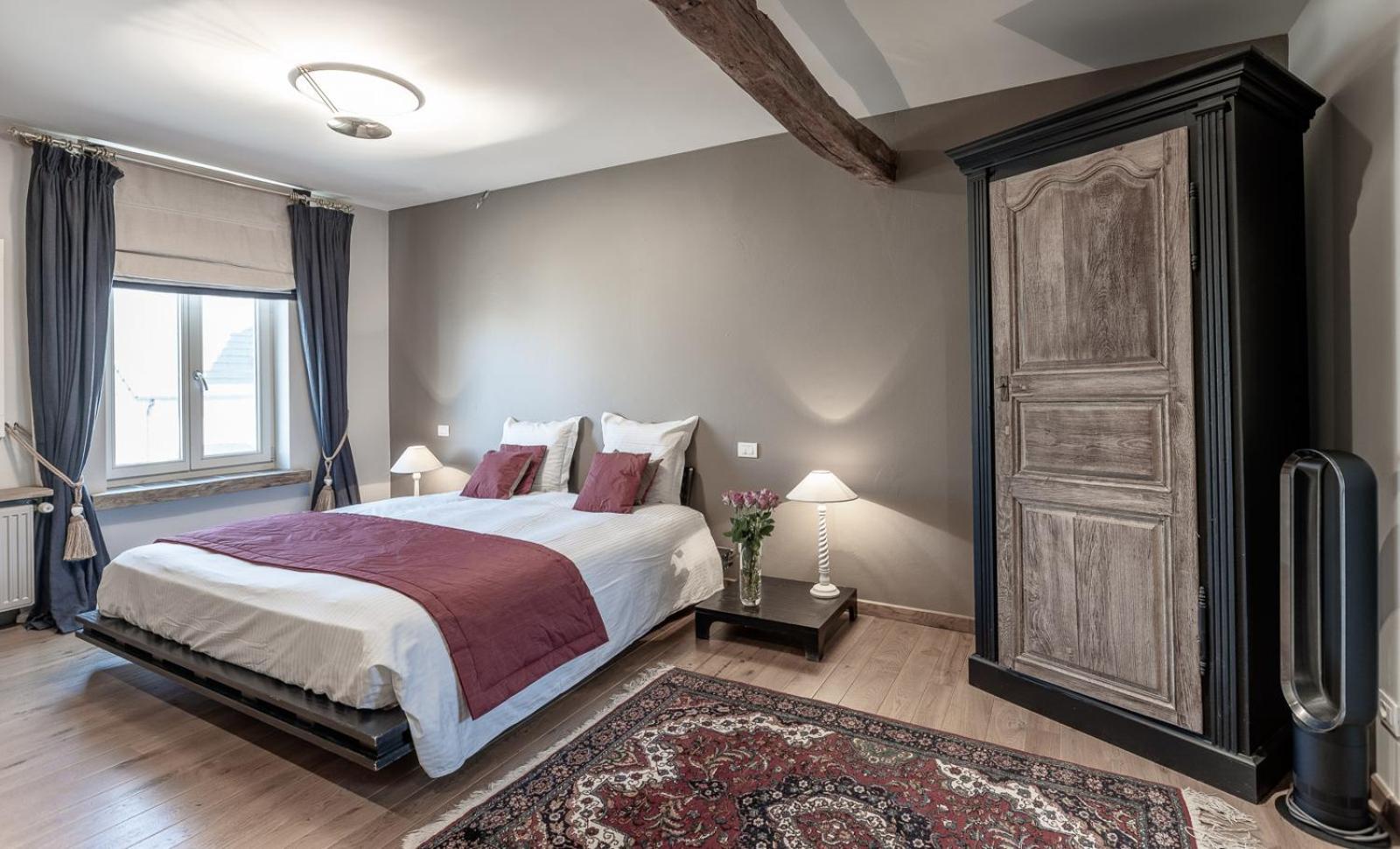 King Room with Lake View photo 1