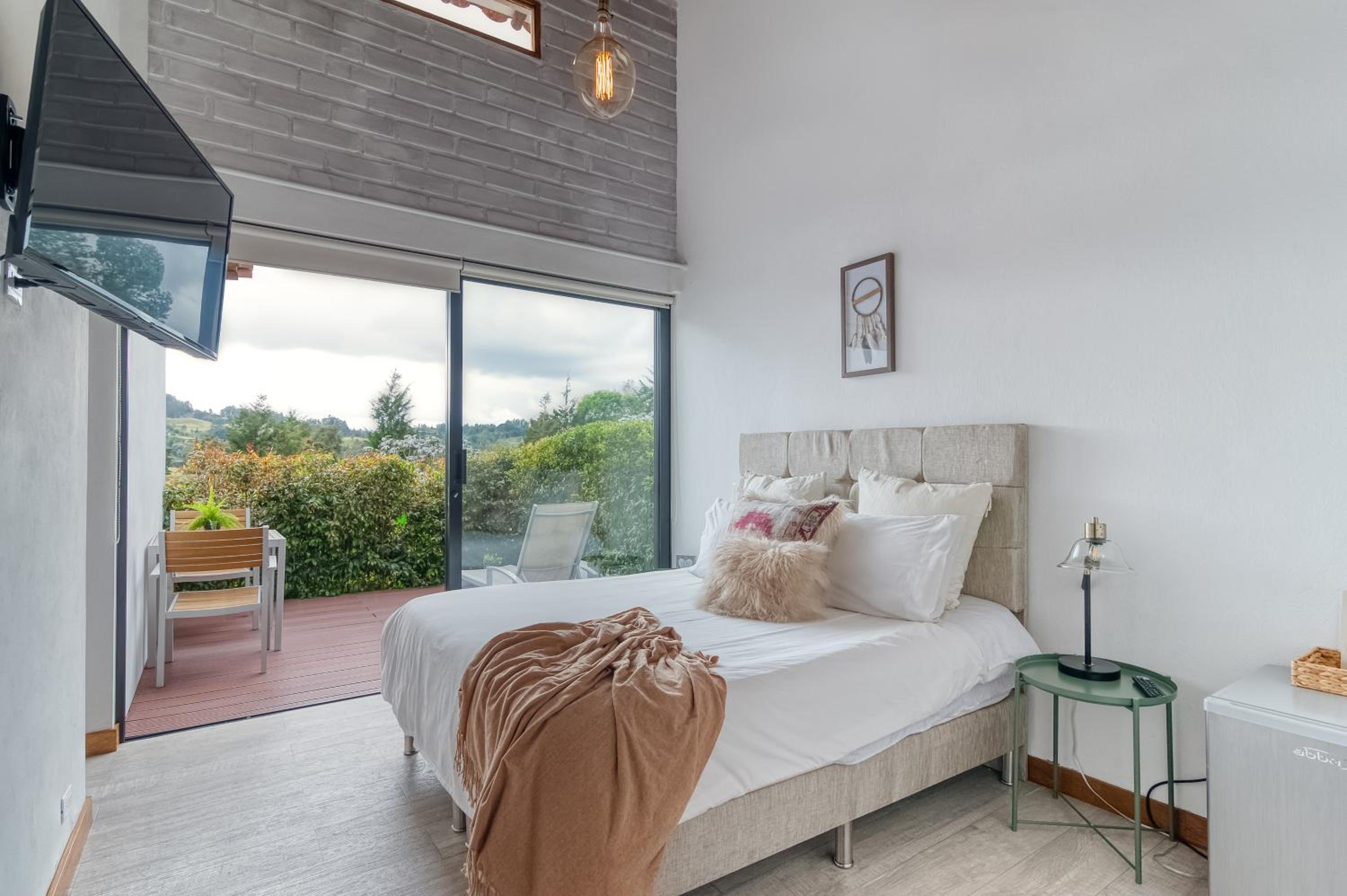 Junior Suite with Garden View