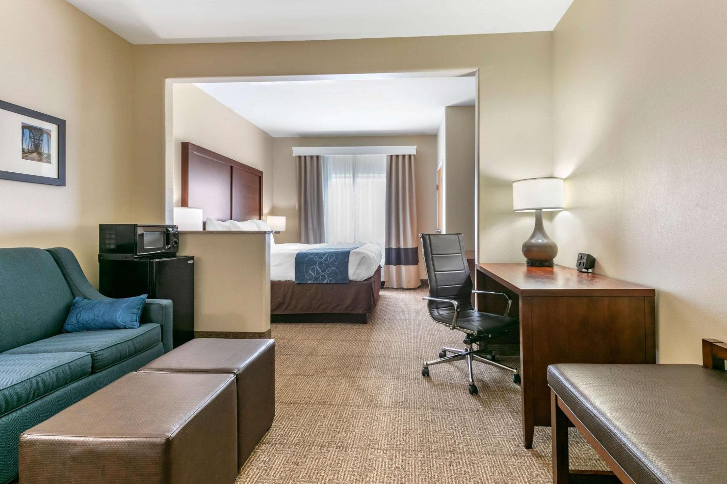 King Suite - Disability Access/Non-Smoking - Photo 15
