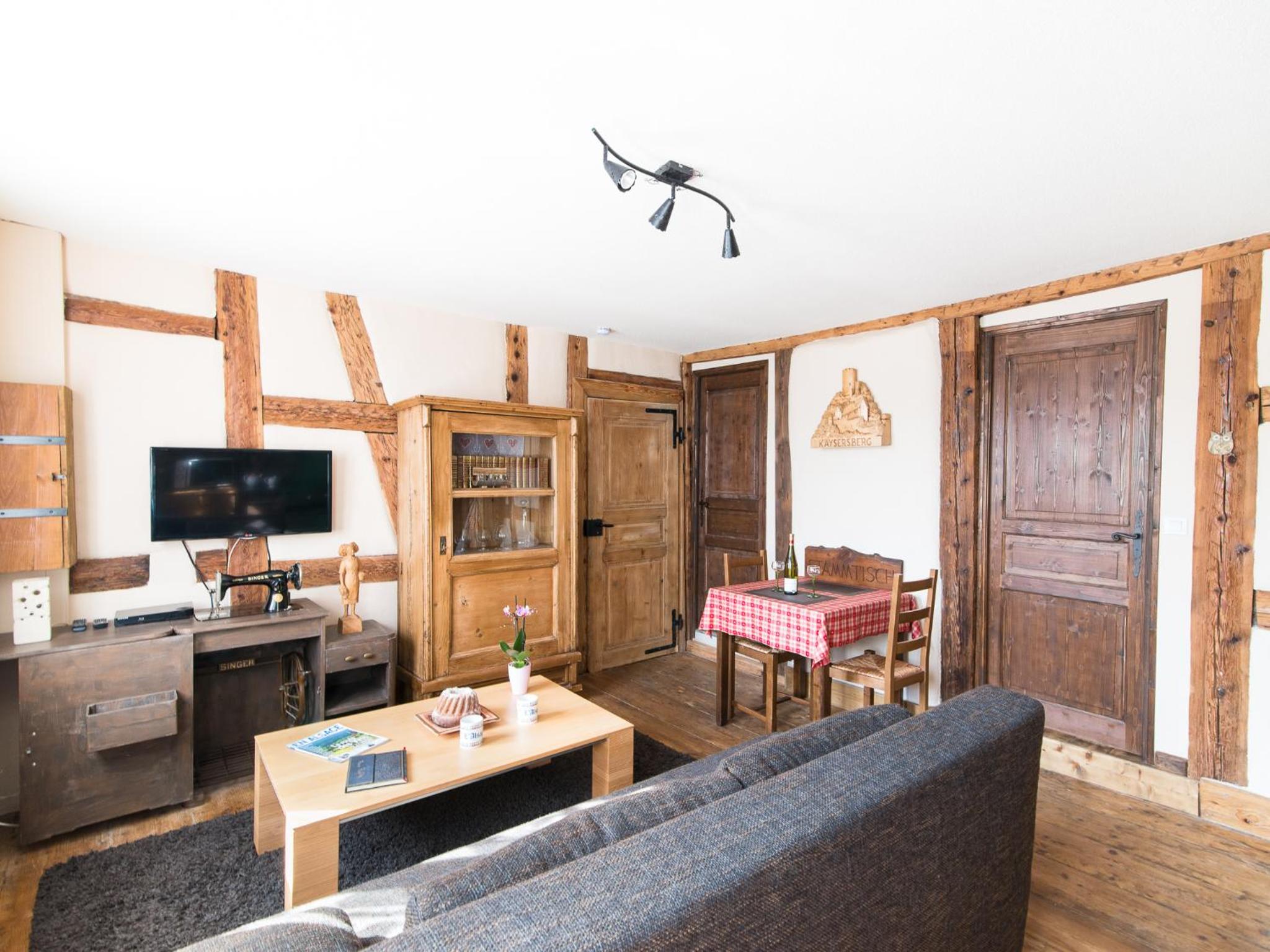 One-Bedroom Apartment - GIRSBERG
