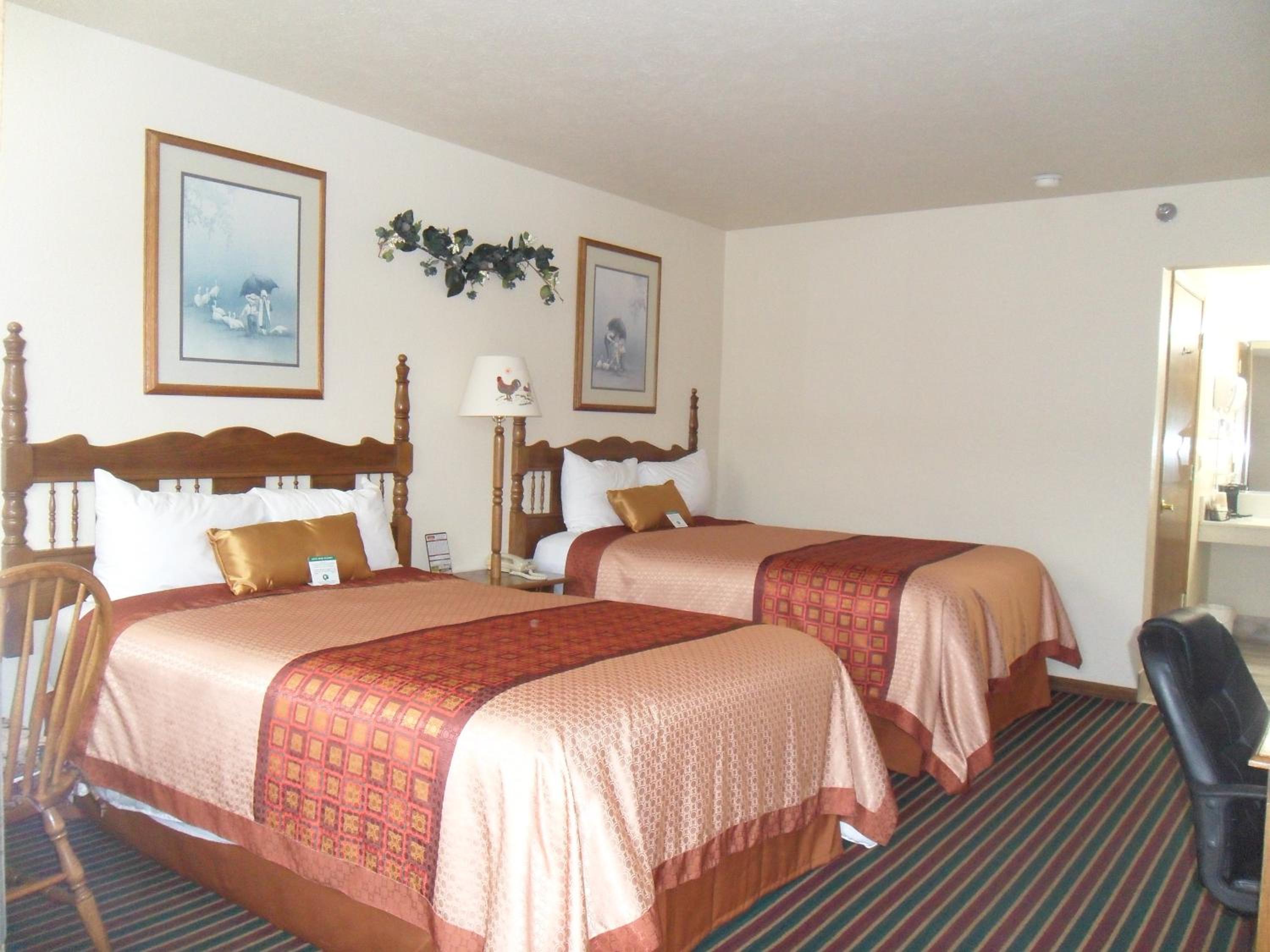 Double Room with Two Double Beds - Disability Access/Non-Smoking photo 1