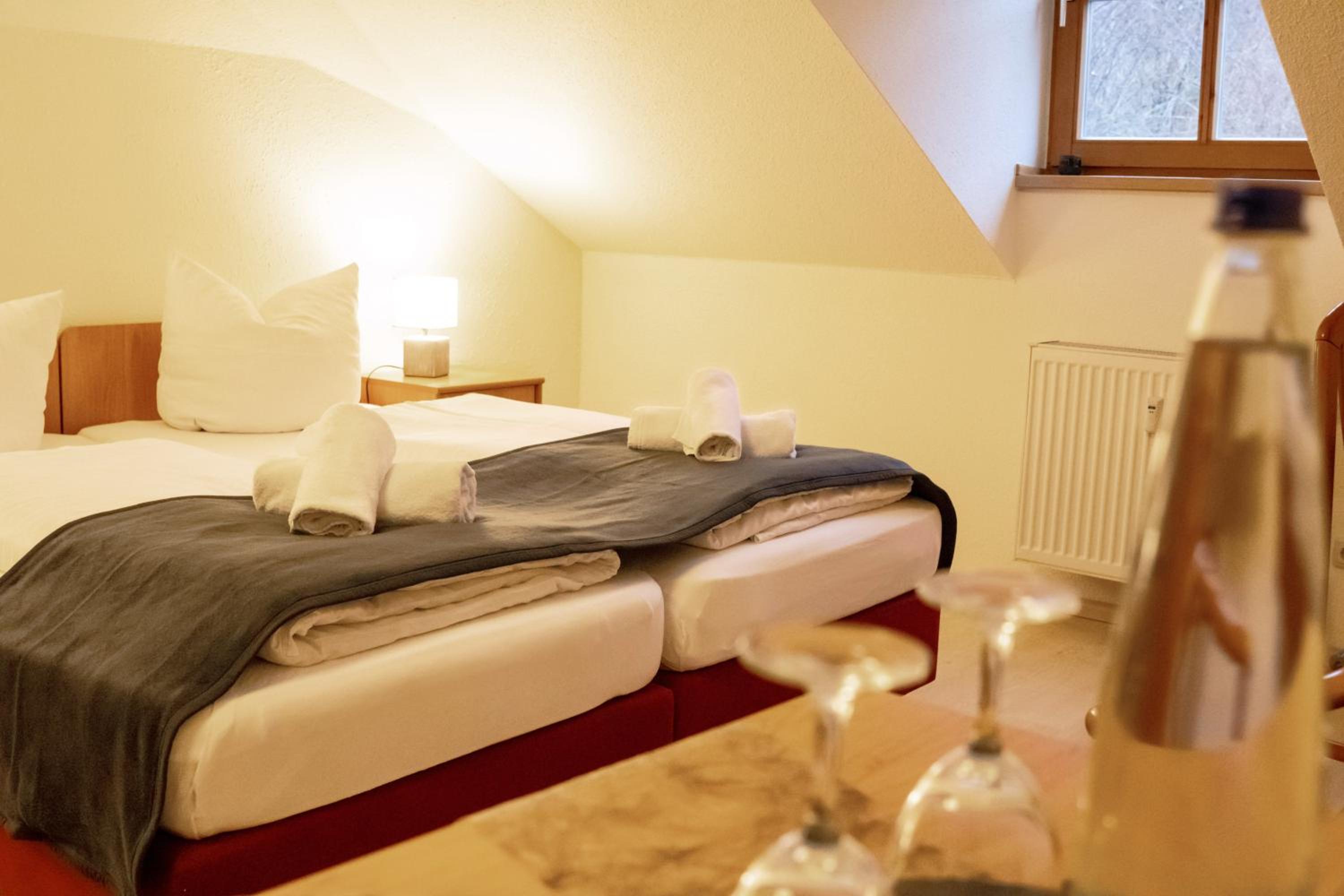 Double Room - Photo 4