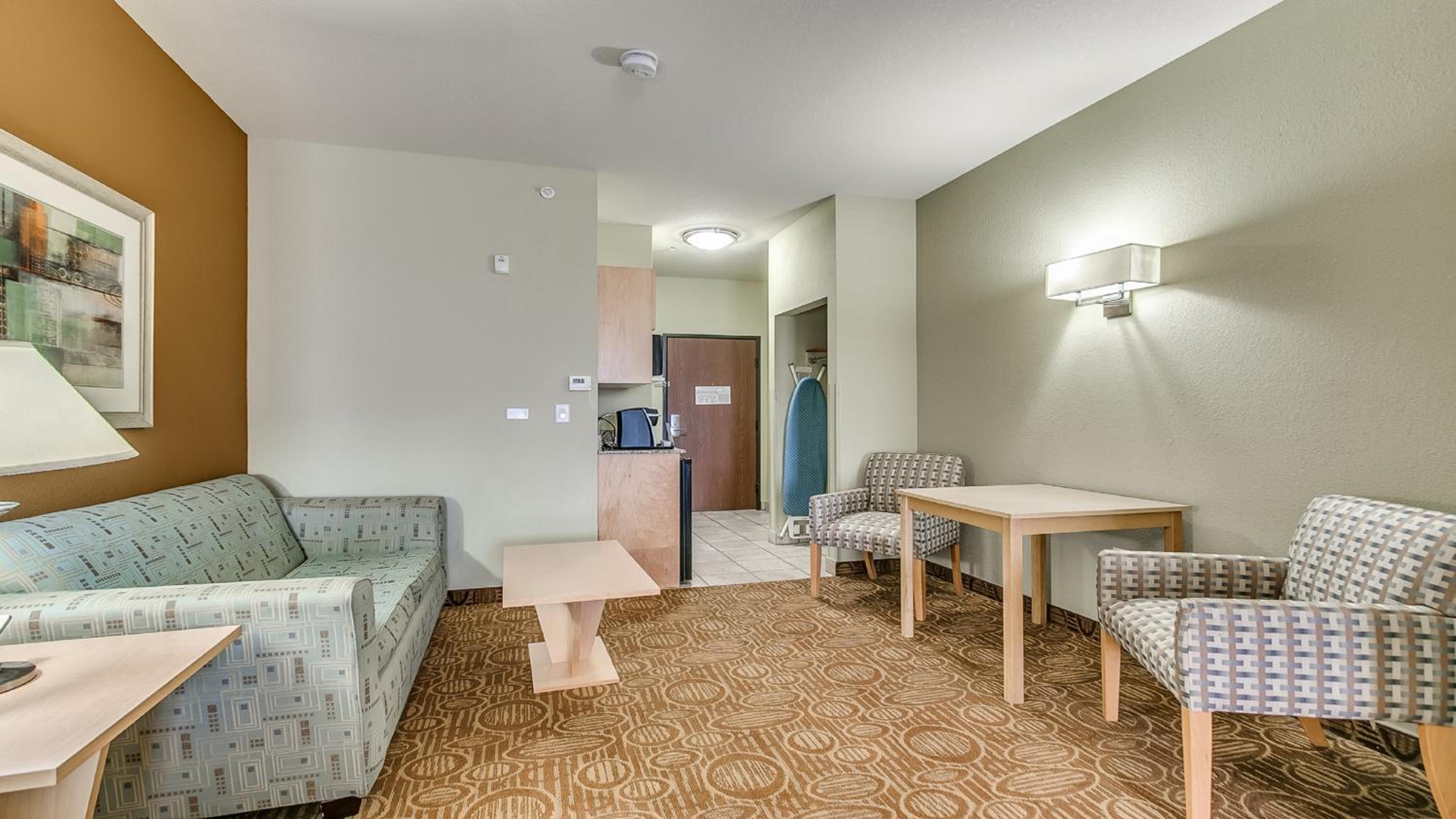 King Suite - Photo 1