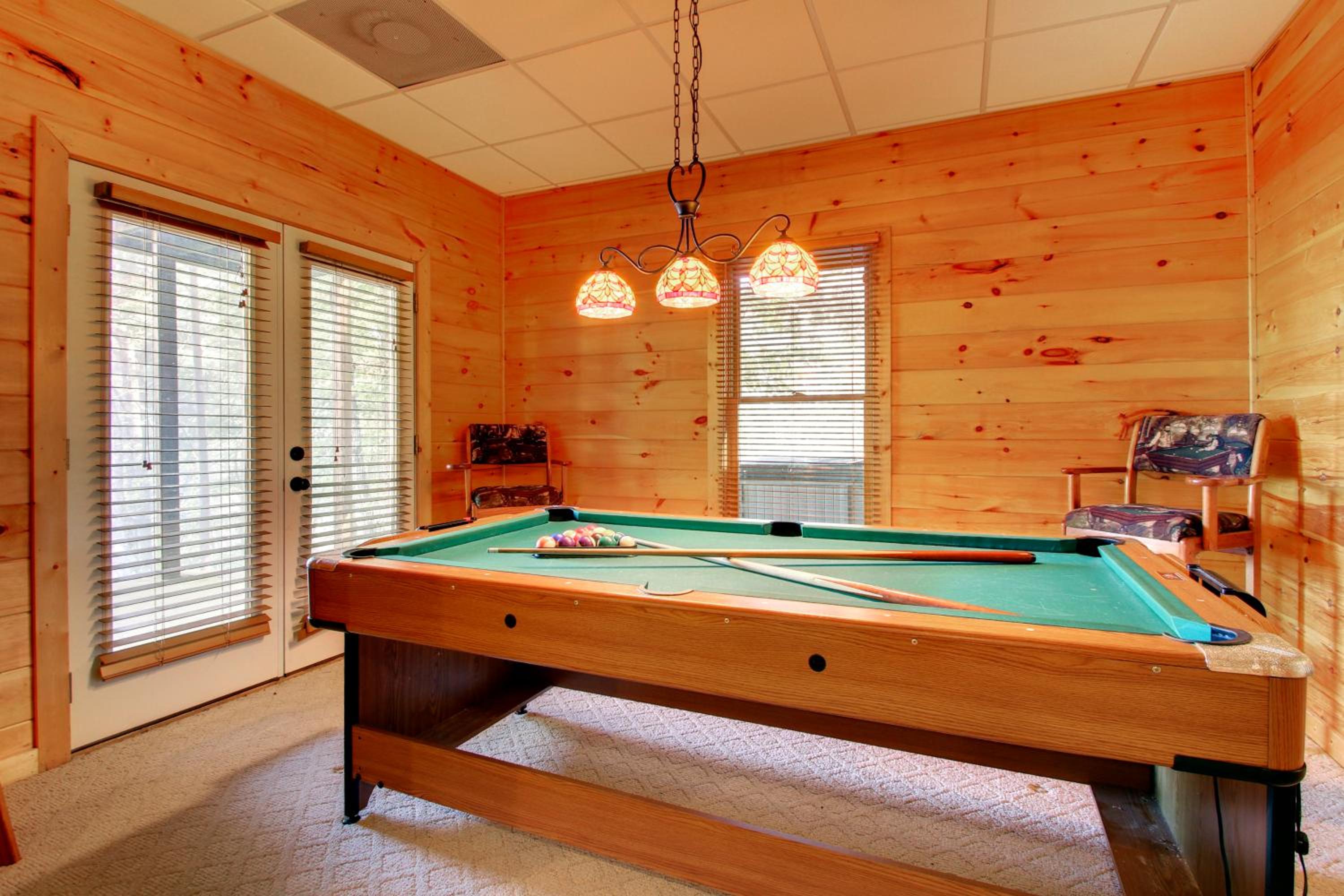 Three-Bedroom House photo 3