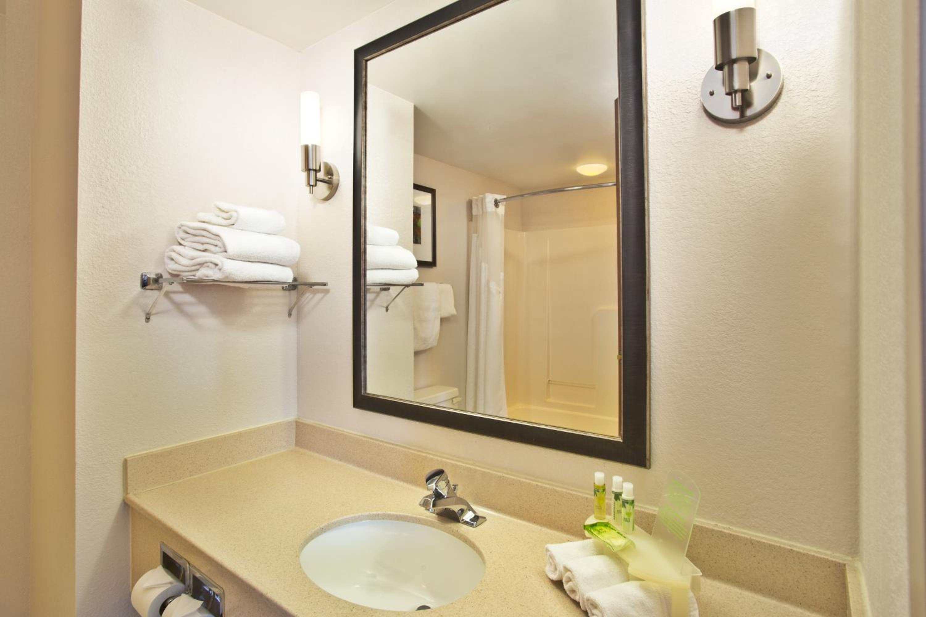 Standard Room - Photo 3