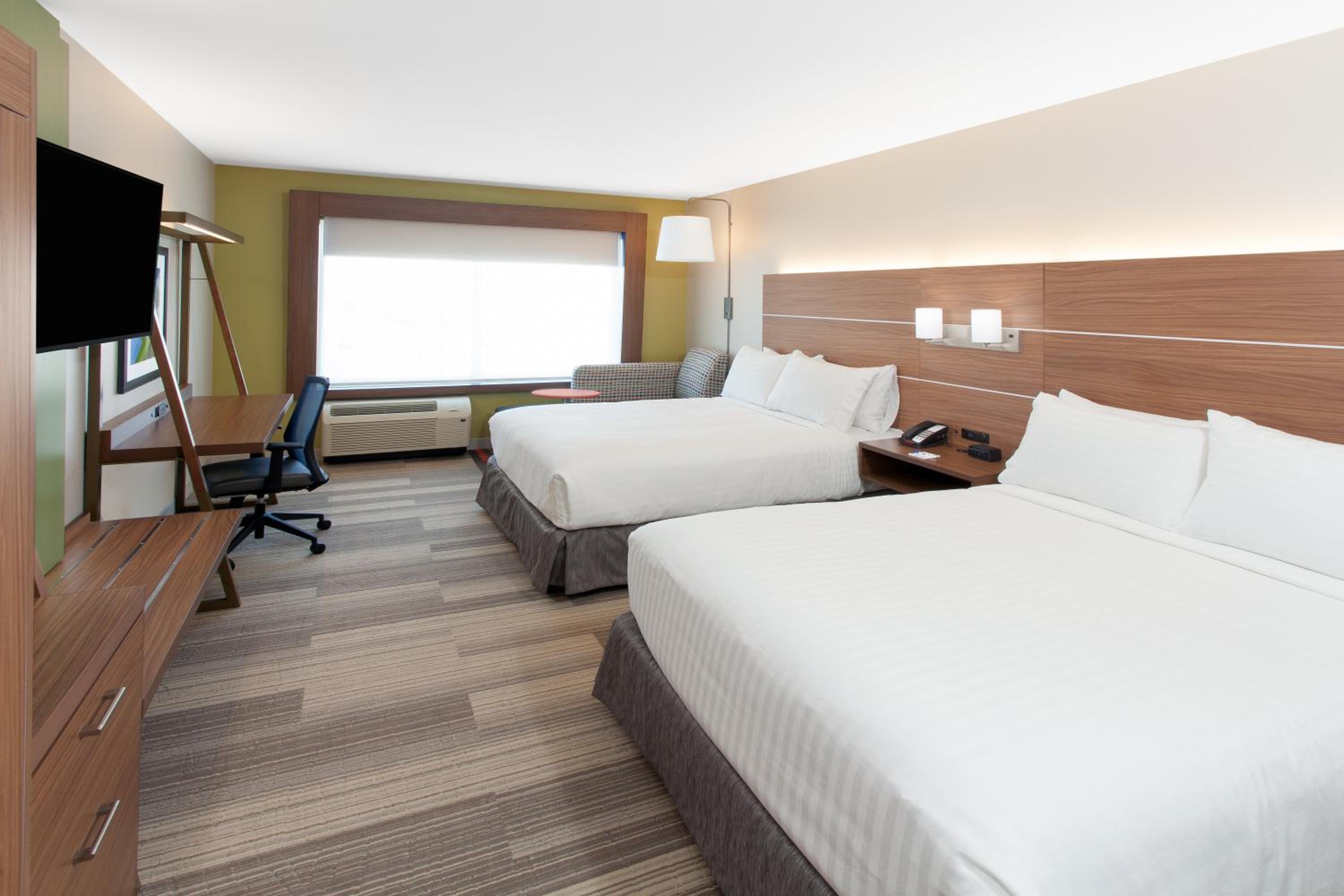 Holiday Inn Express & Suites - Sterling Heights-Detroit Area by IHG