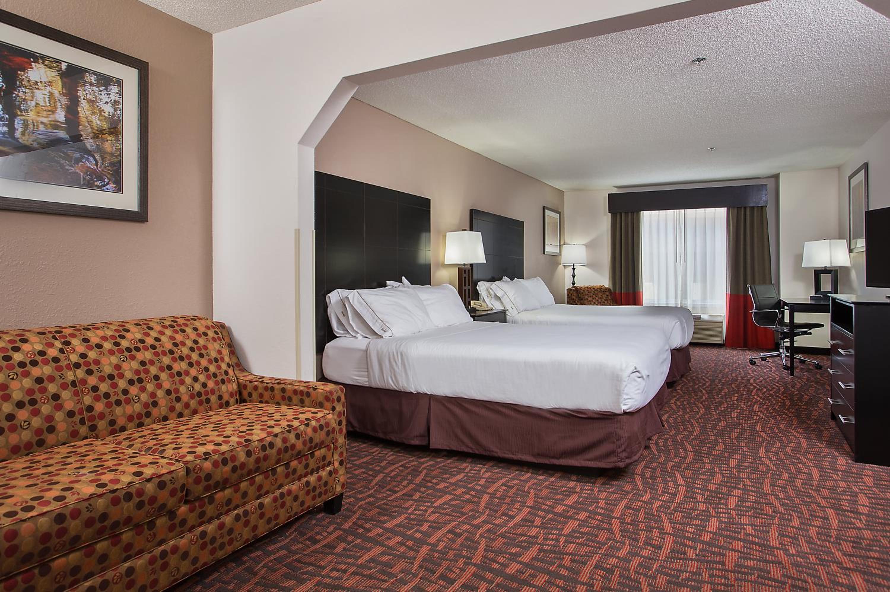Suite with Two Beds - Non-Smoking - Photo 1