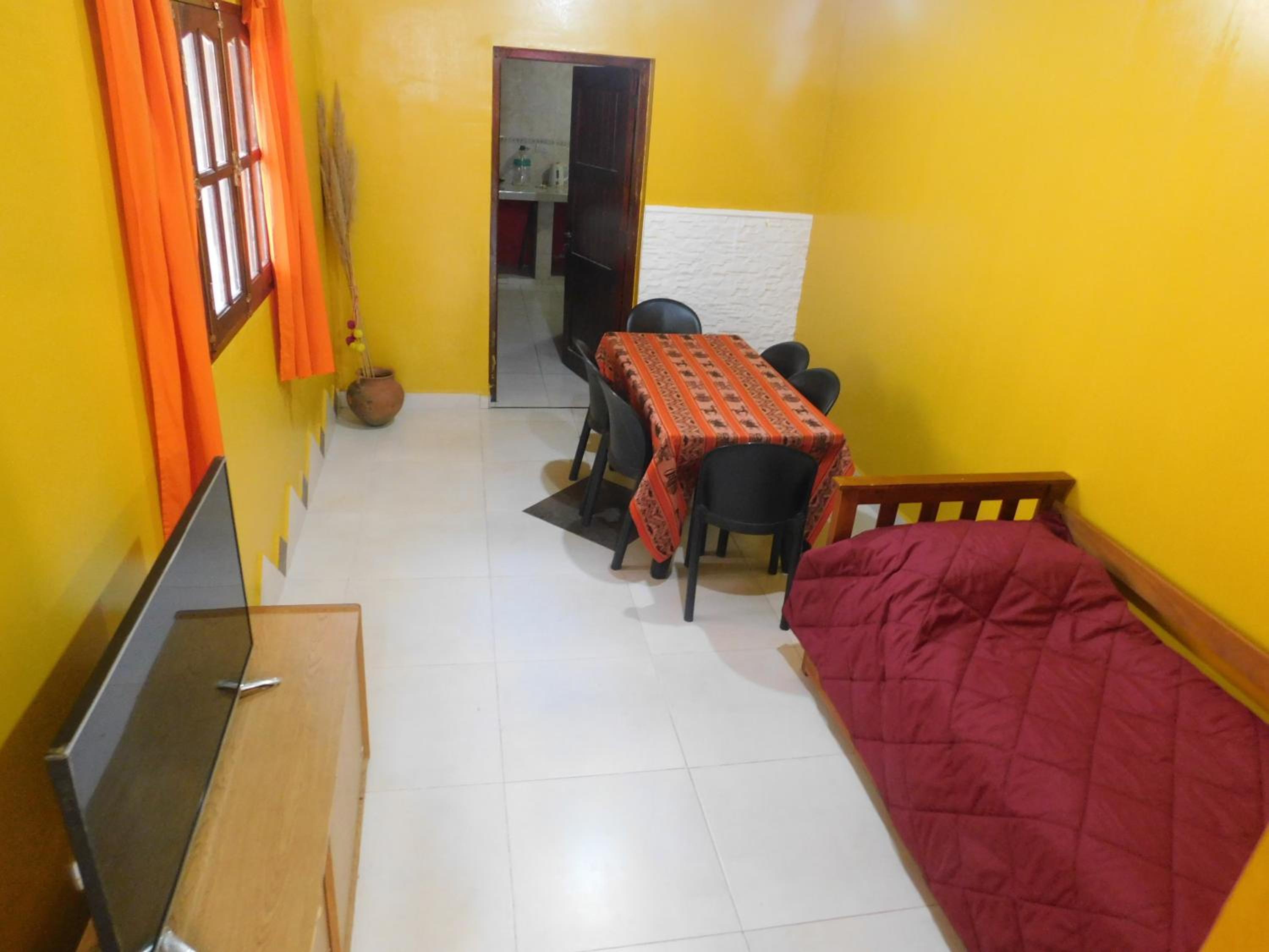 Apartment photo 3