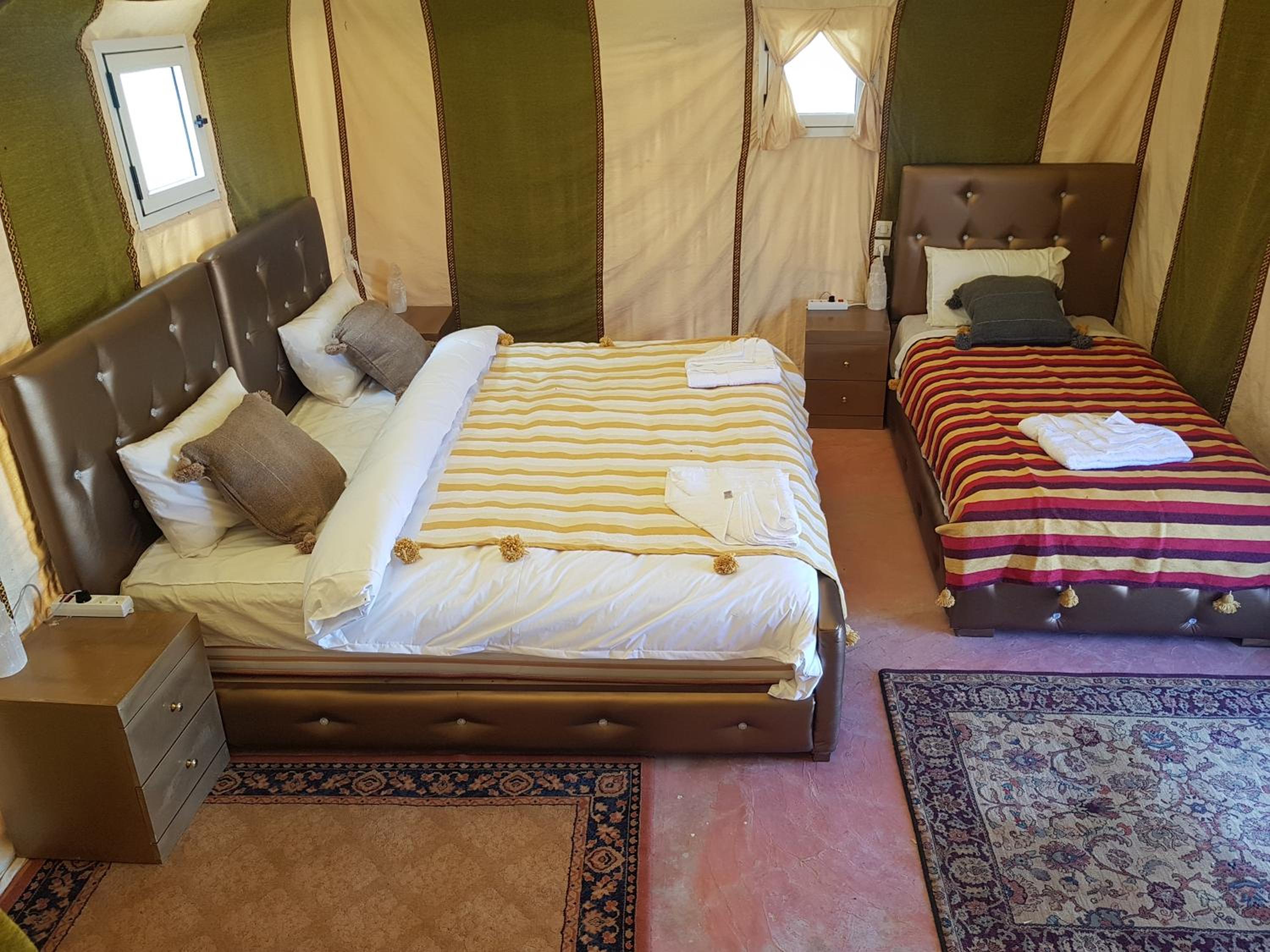 Luxury Tent ( 3 Adults ) - Photo 2