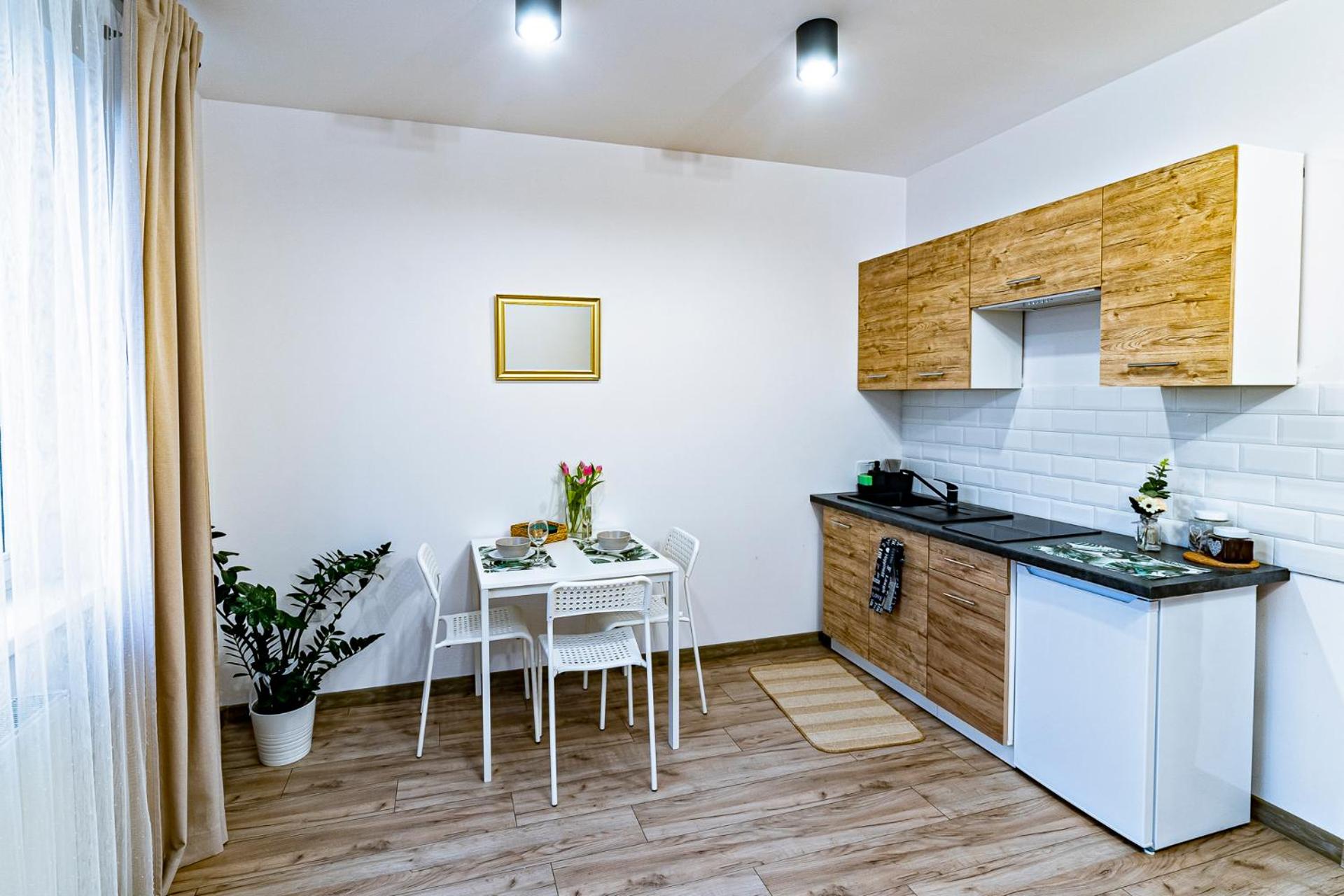 Apartment photo 2