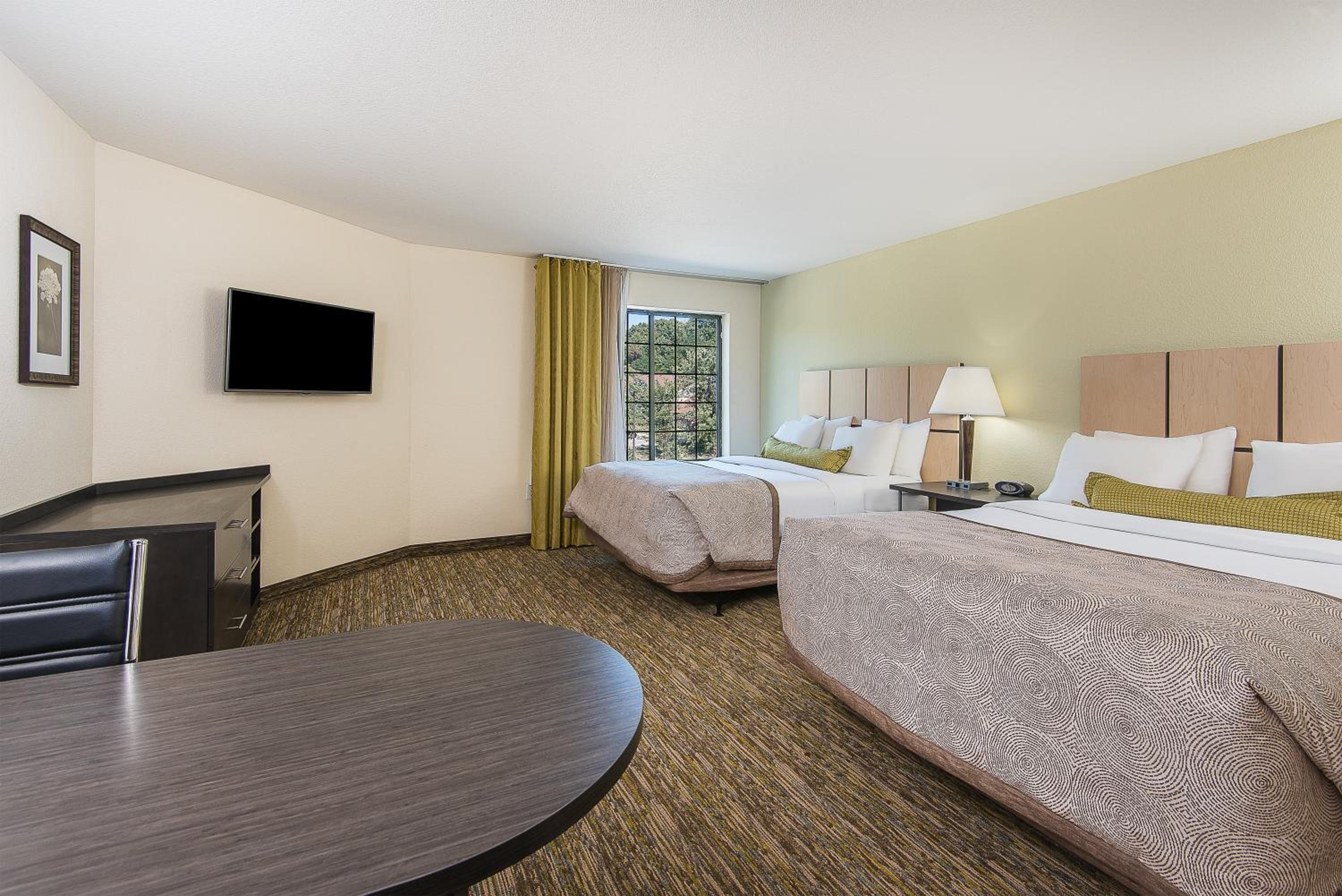 Queen Studio Suite with Two Queen Beds - Disability Access Hearing Accessible photo 3