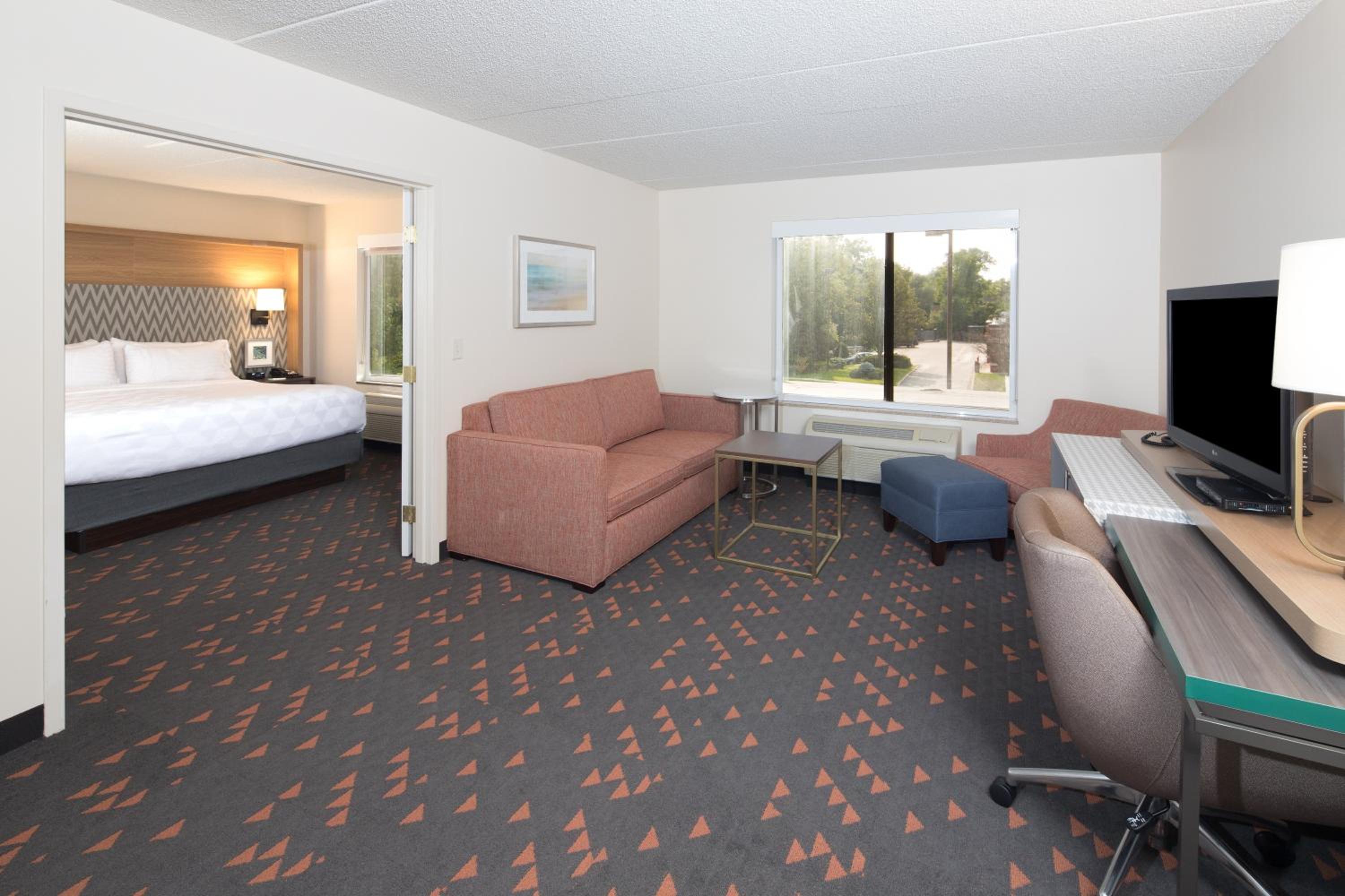 King Suite - Photo 5