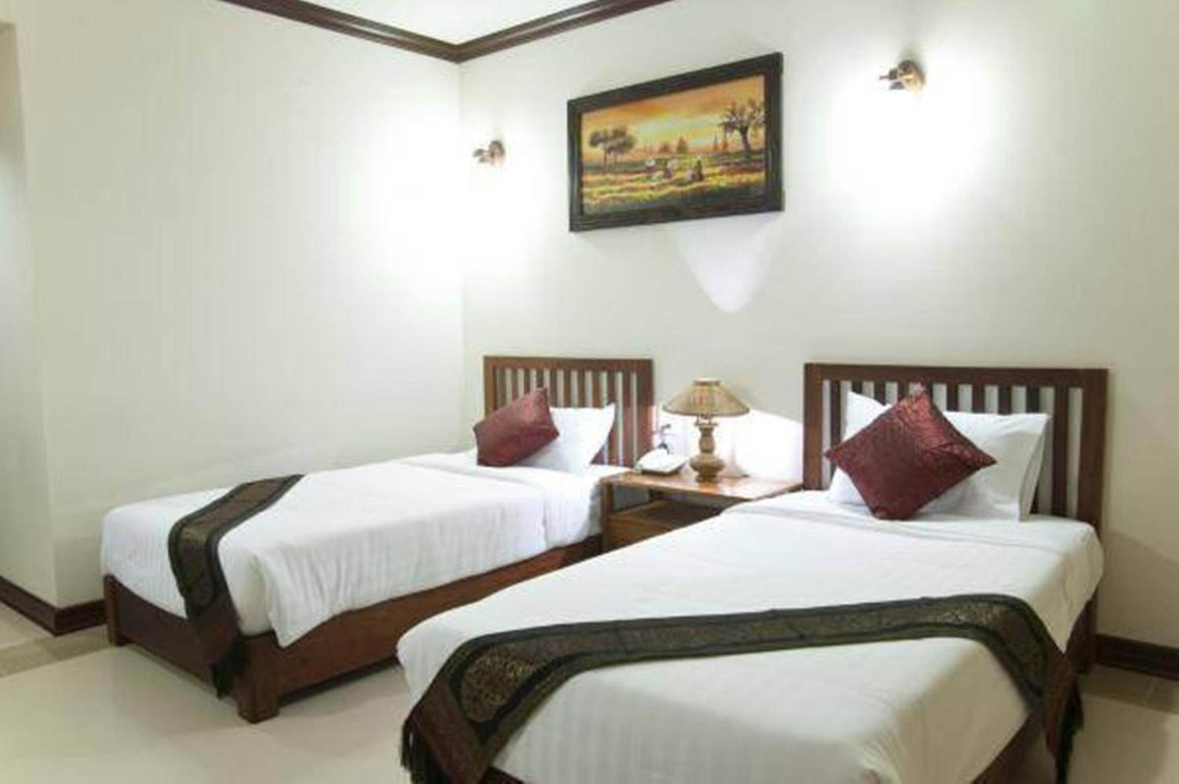 Superior Double Or Twin Room - Photo 4