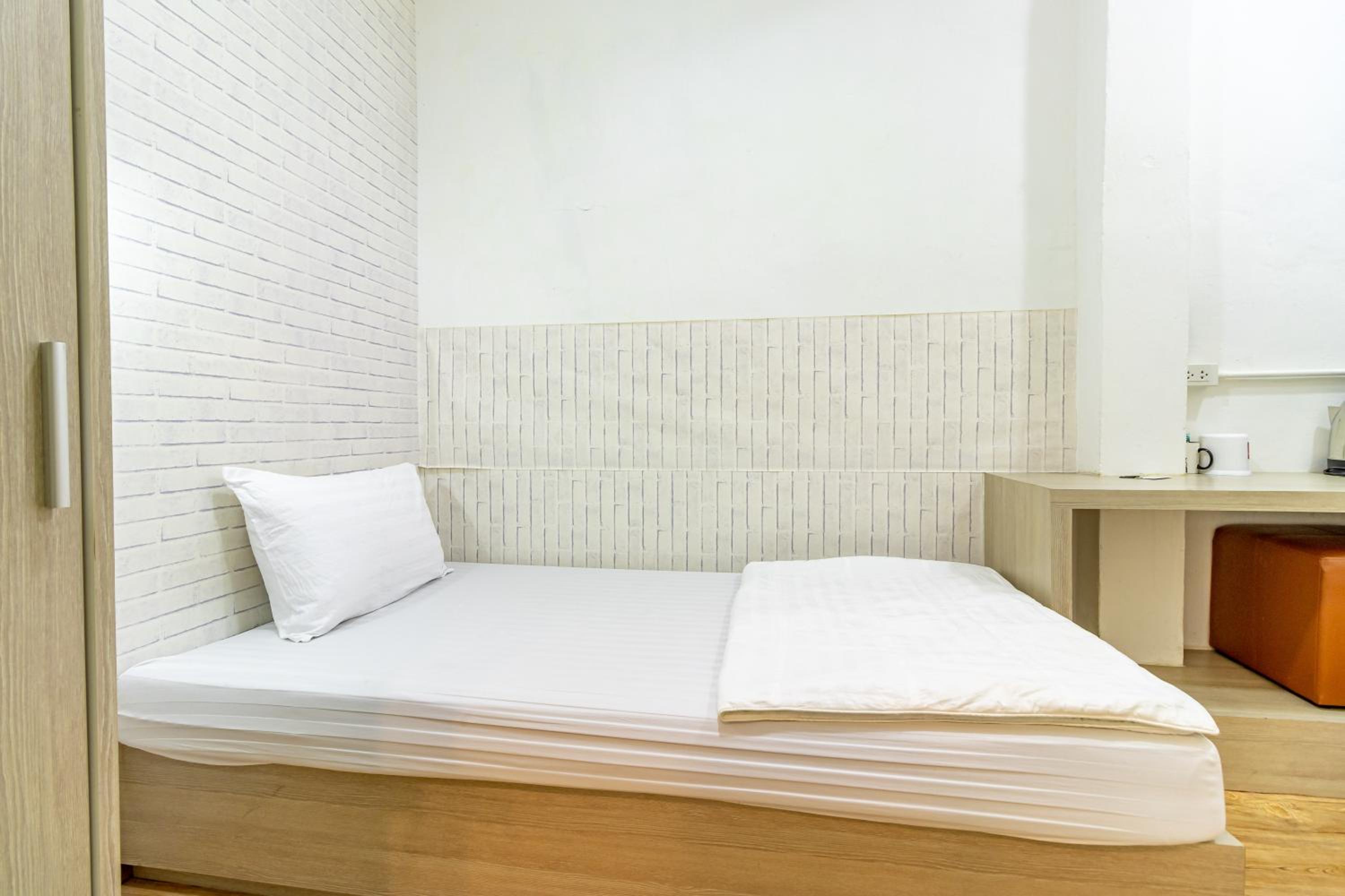 Standard Single Room - no window photo 1