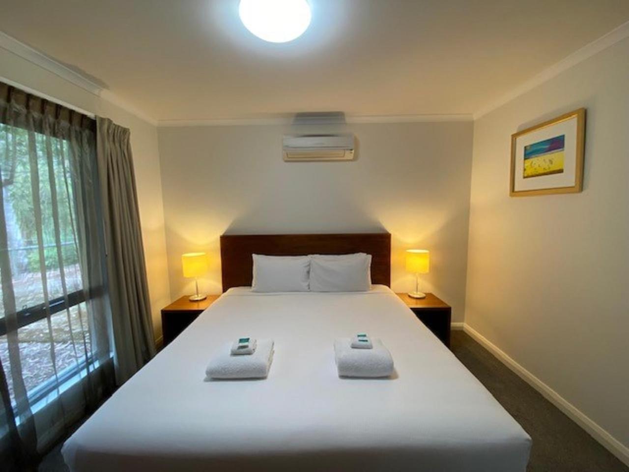 One-Bedroom Spa Apartment - Photo 2