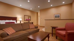 King Room - Non-Smoking - Photo 11