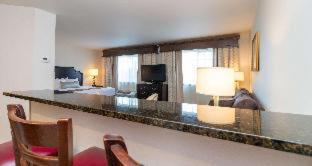 King Room with Sofa Bed and Shower - Non-Smoking - Photo 10