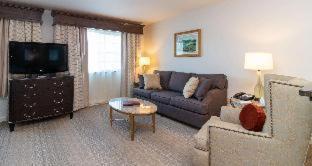 King Room with Sofa Bed and Shower - Non-Smoking - Photo 5