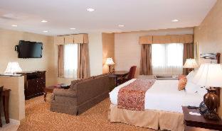 King Room with Sofa Bed and Shower - Non-Smoking - Photo 11