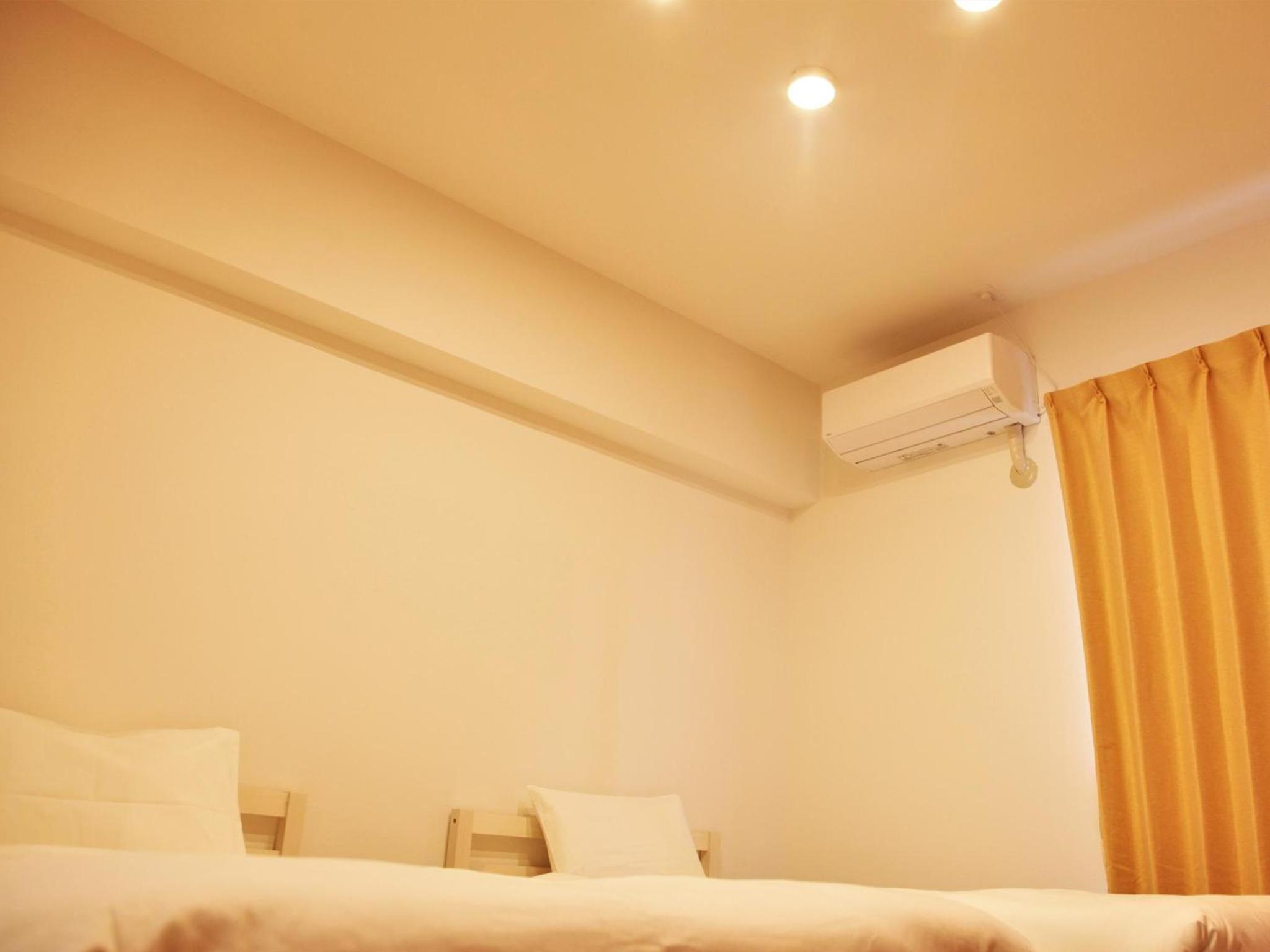 Standard Twin Room - Photo 16