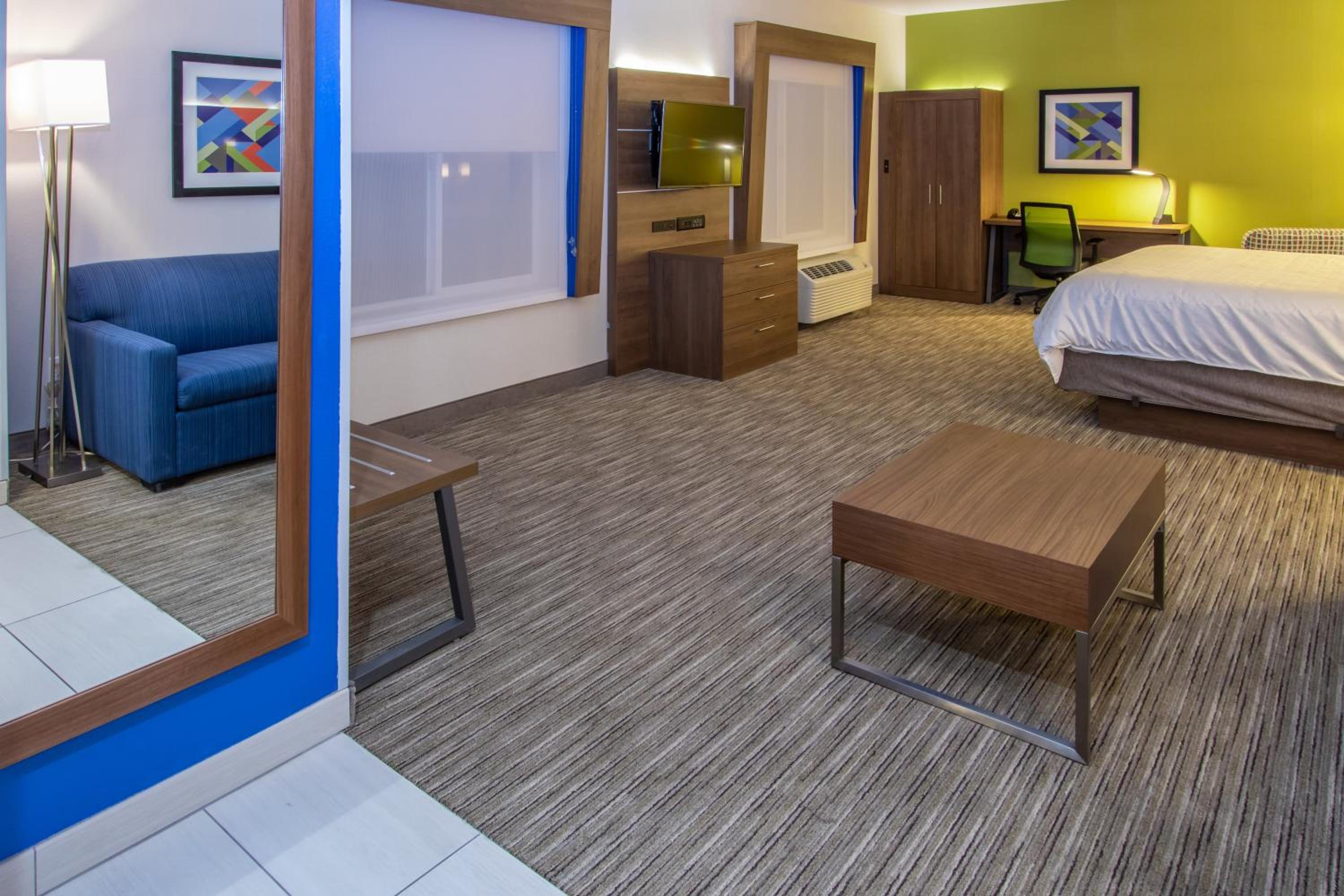 King Suite - Photo 5