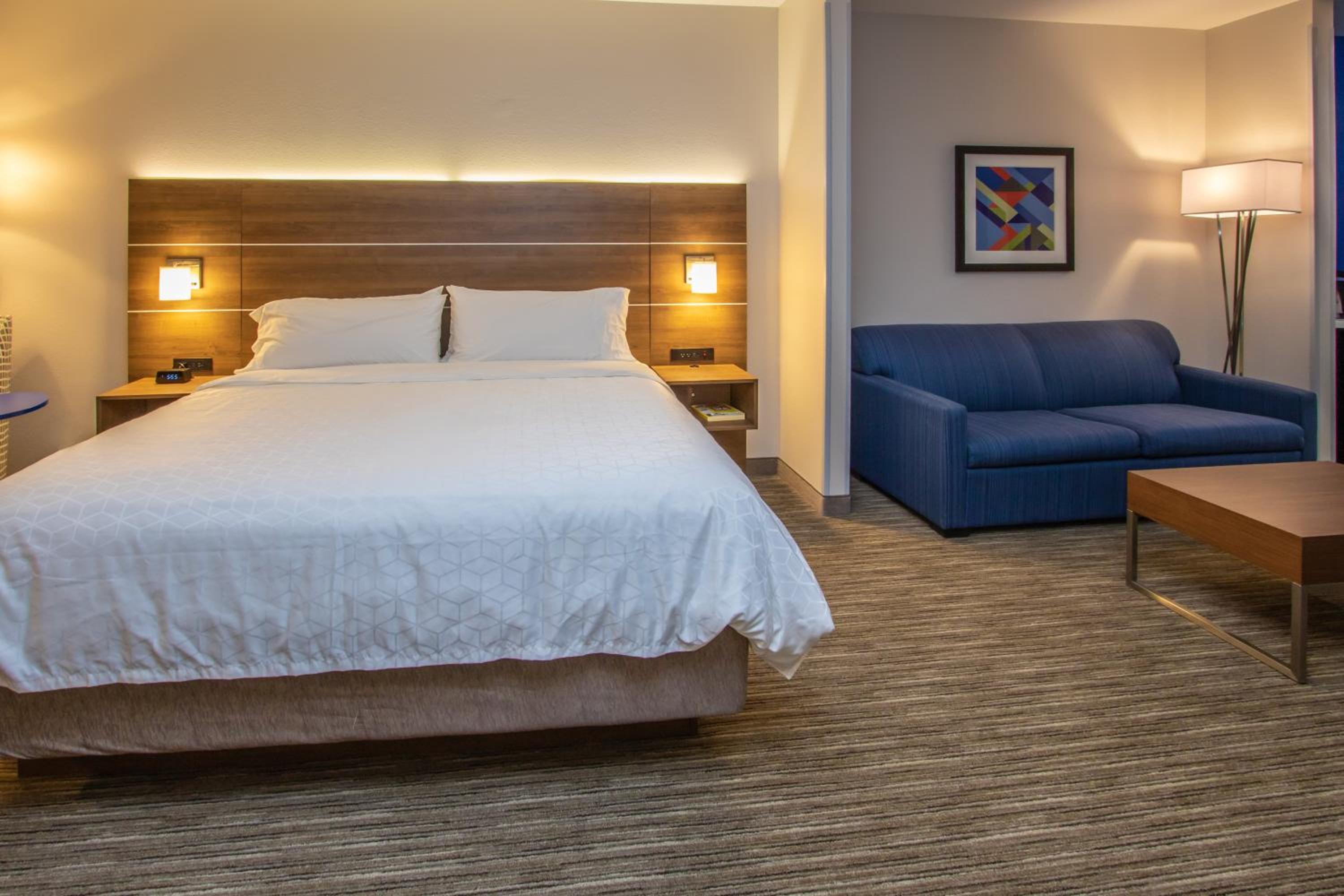 King Suite - Photo 21