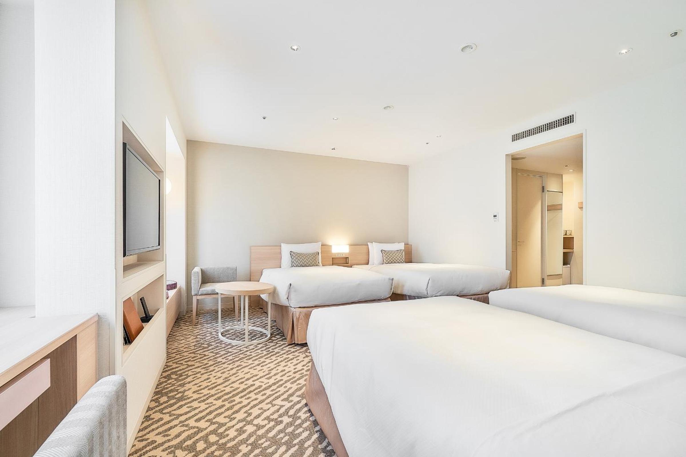 Standard Quadruple Room - Non-Smoking - Photo 1