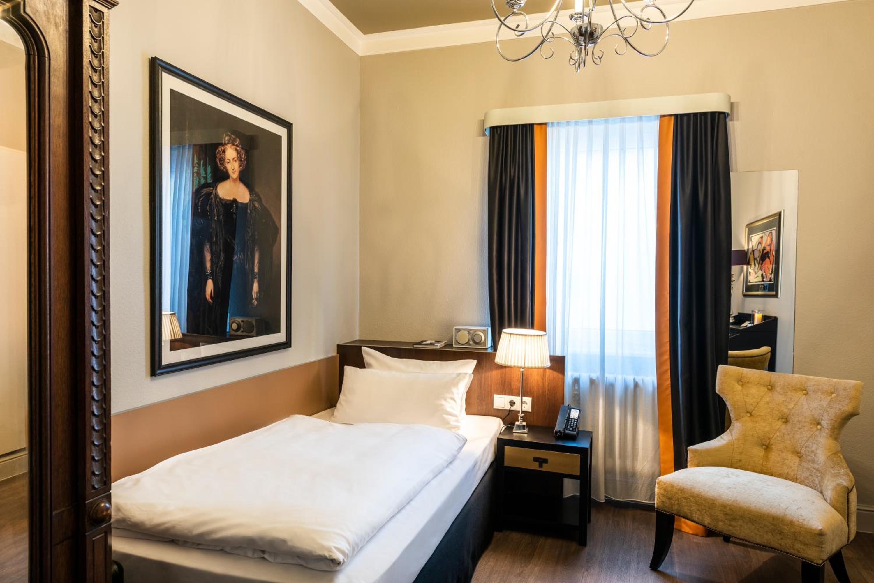 Comfort Single Room