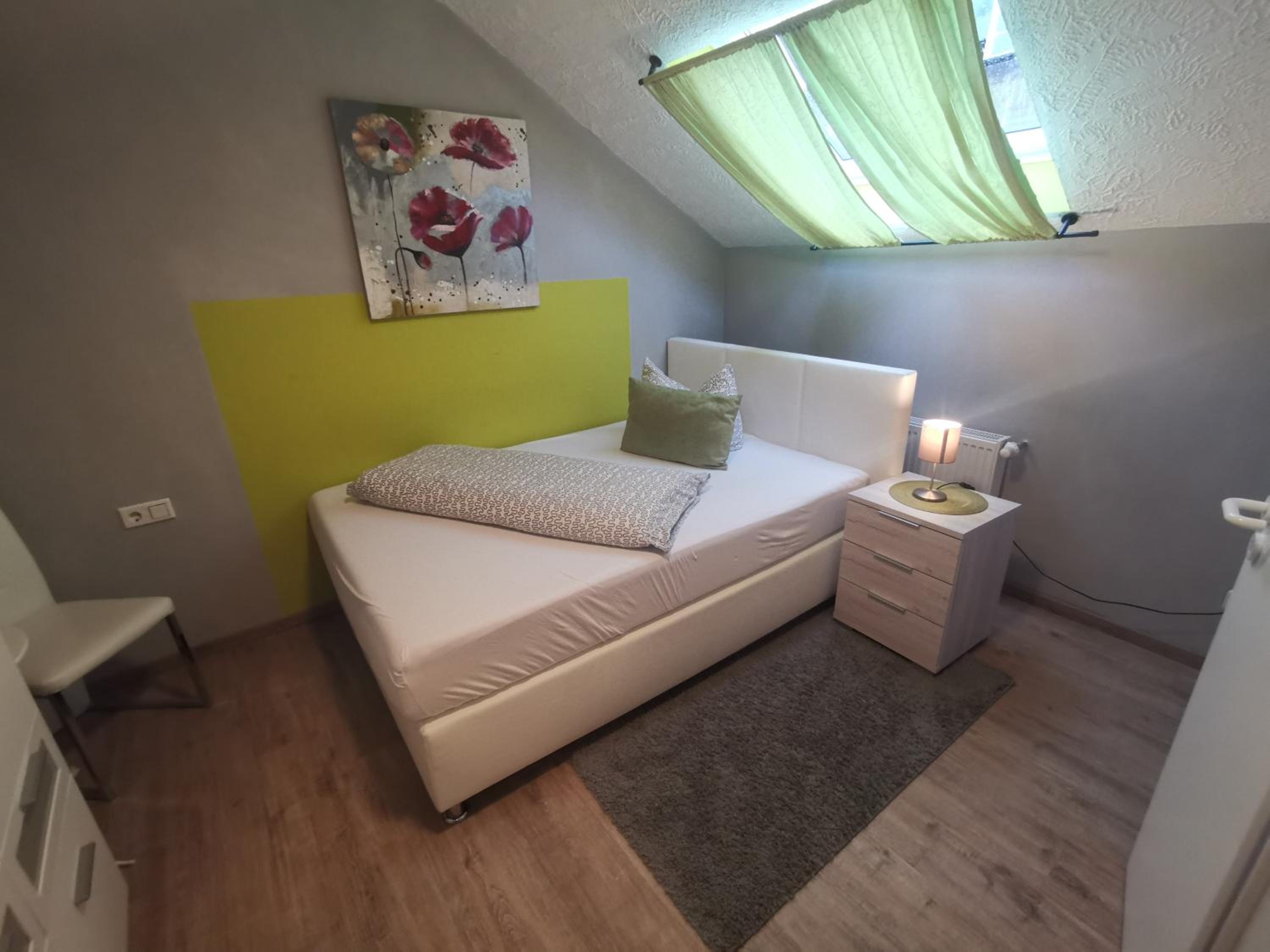 Single Room photo 1