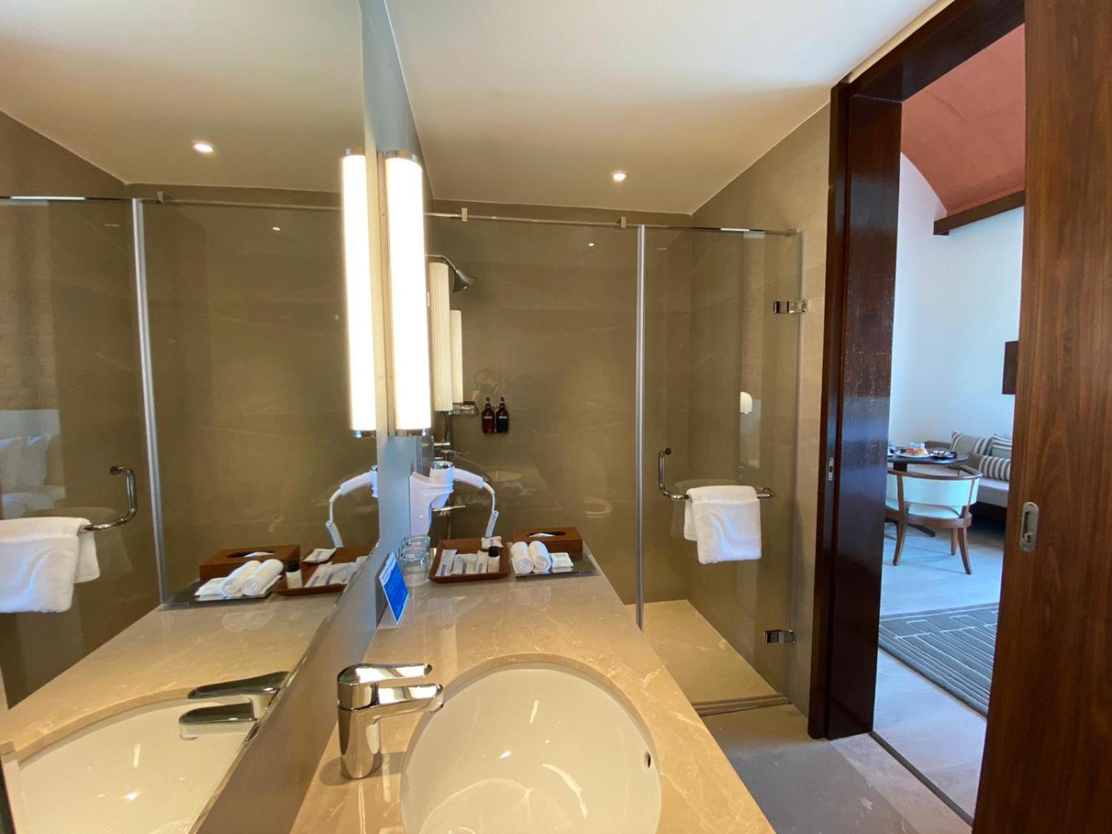 Deluxe Double Room - Photo 7