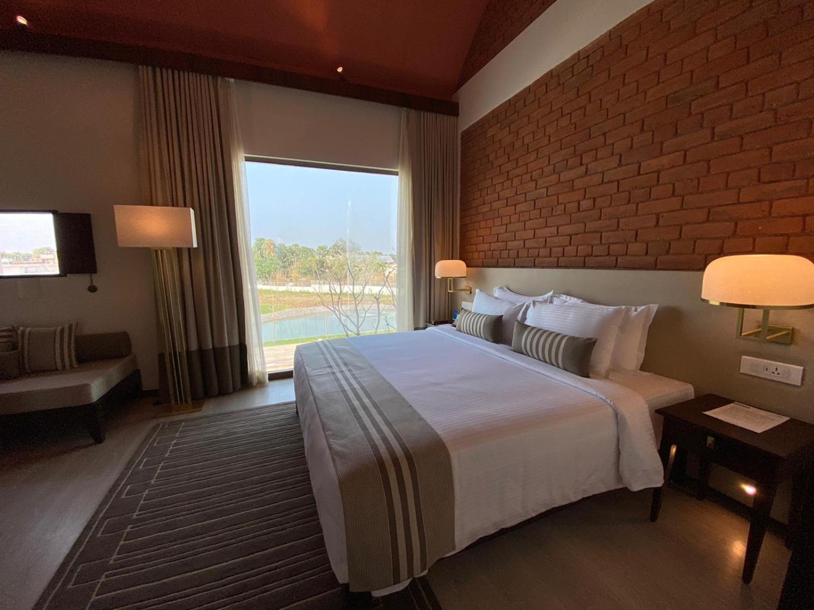 Deluxe Double Room - Photo 5