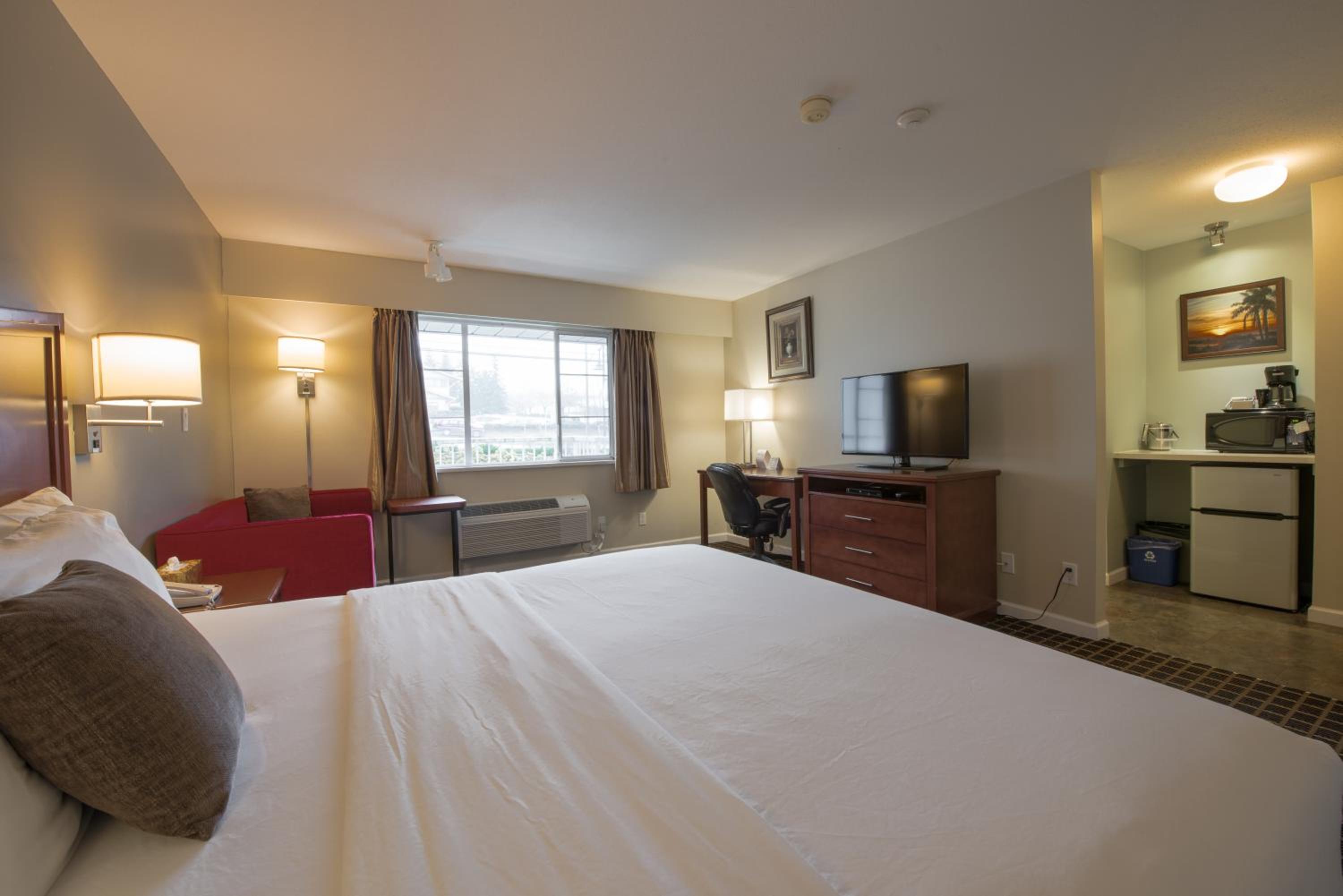 Standard King Room