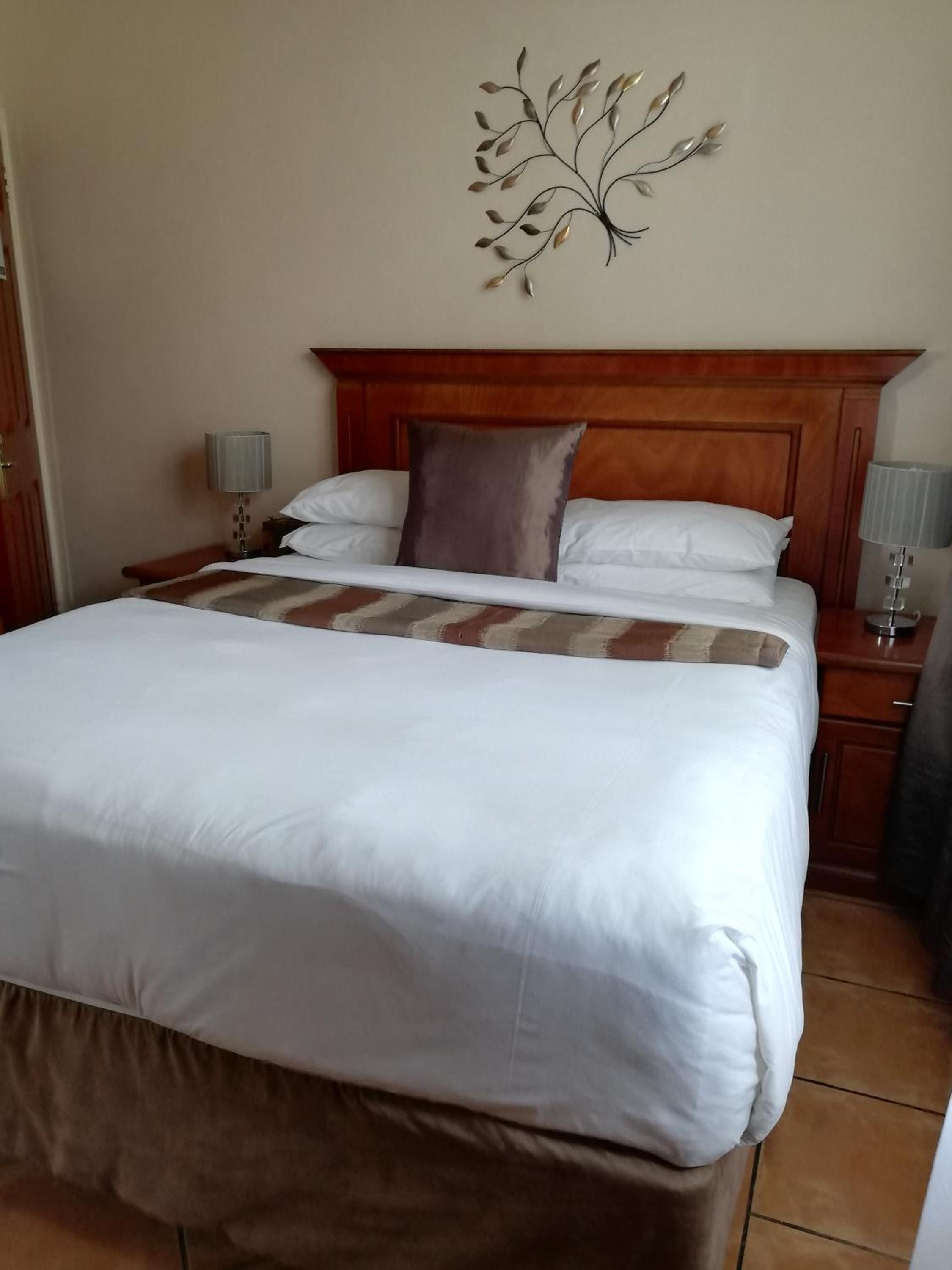 Double Room - Photo 3