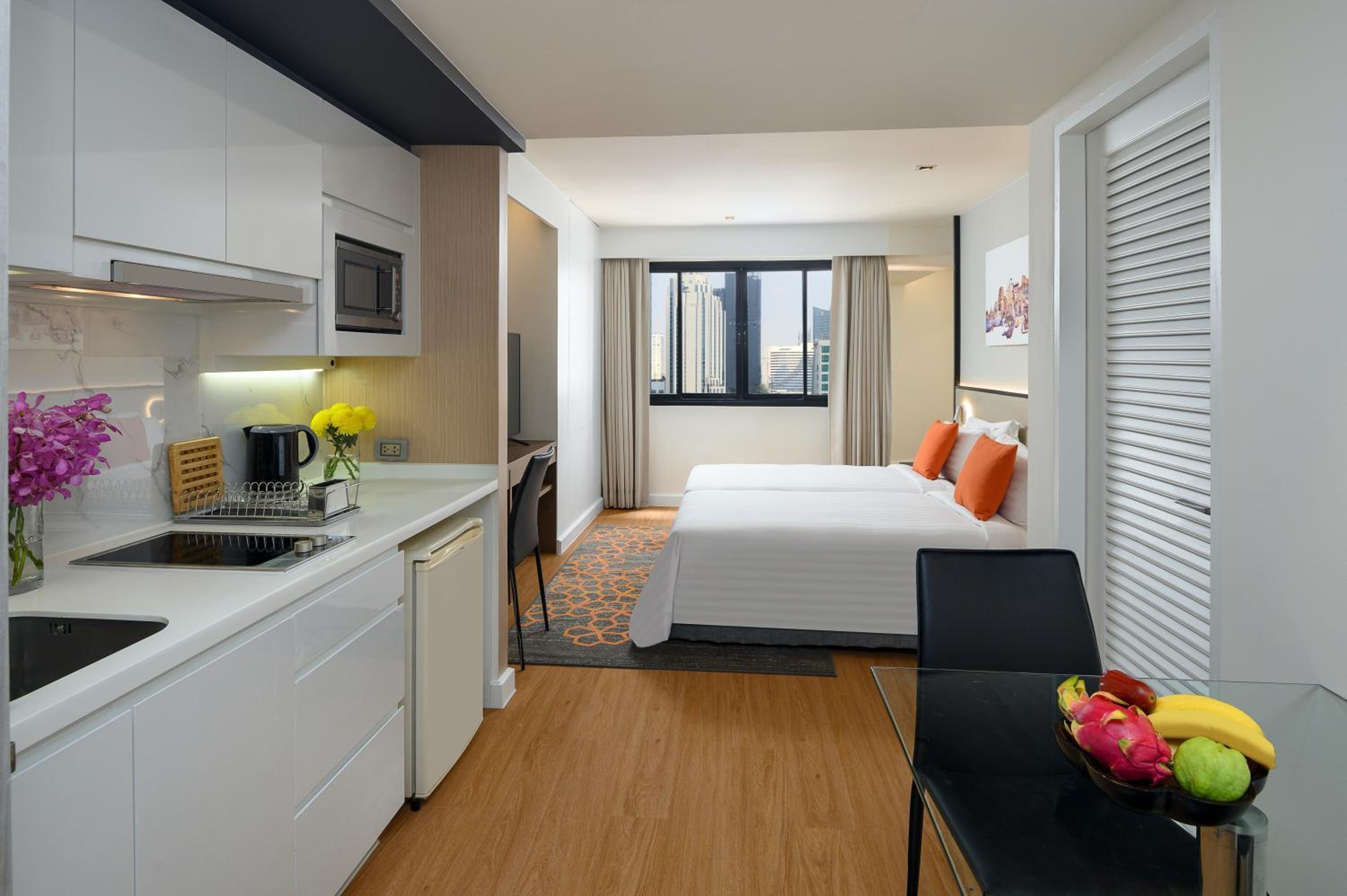 Studio Suite photo 2