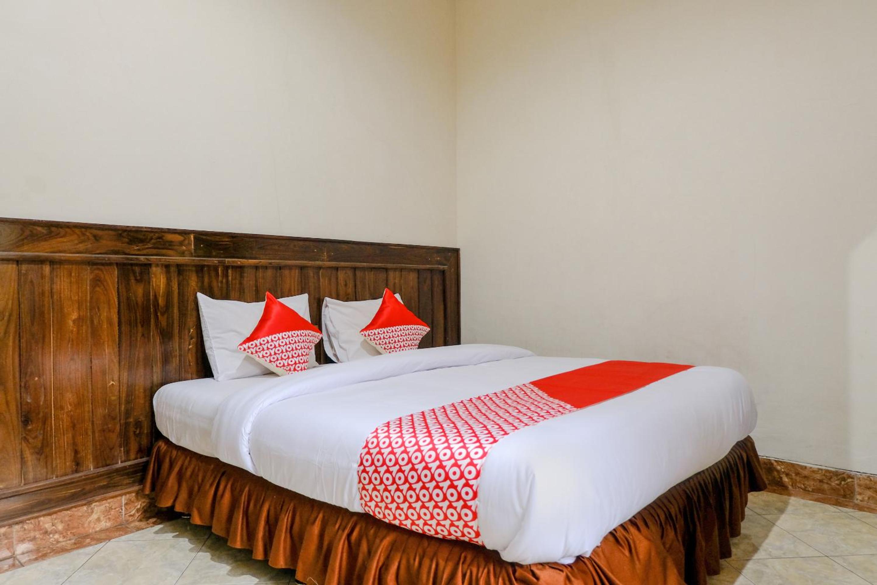 Deluxe Double Room - Photo 1