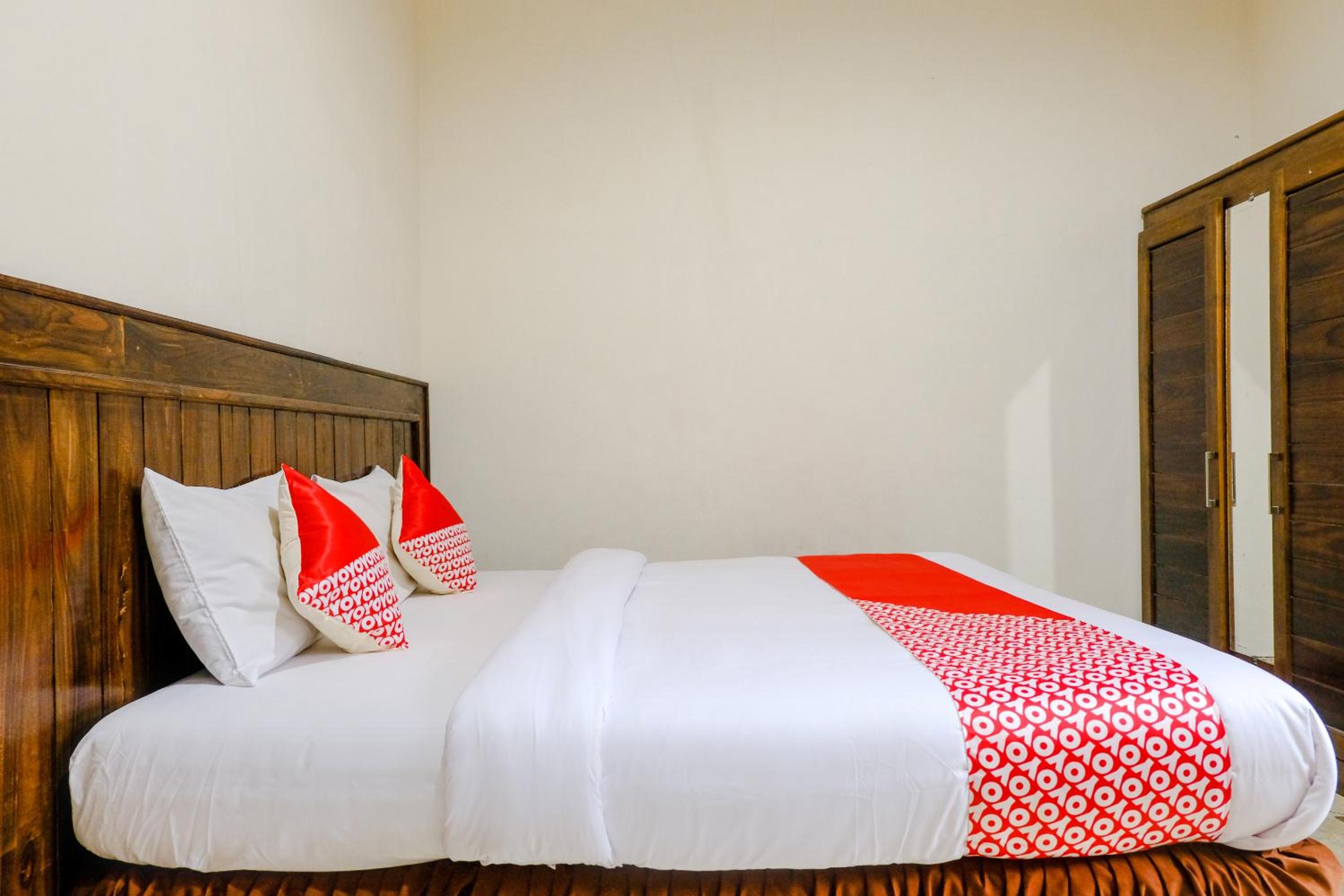 Deluxe Double Room - Photo 2