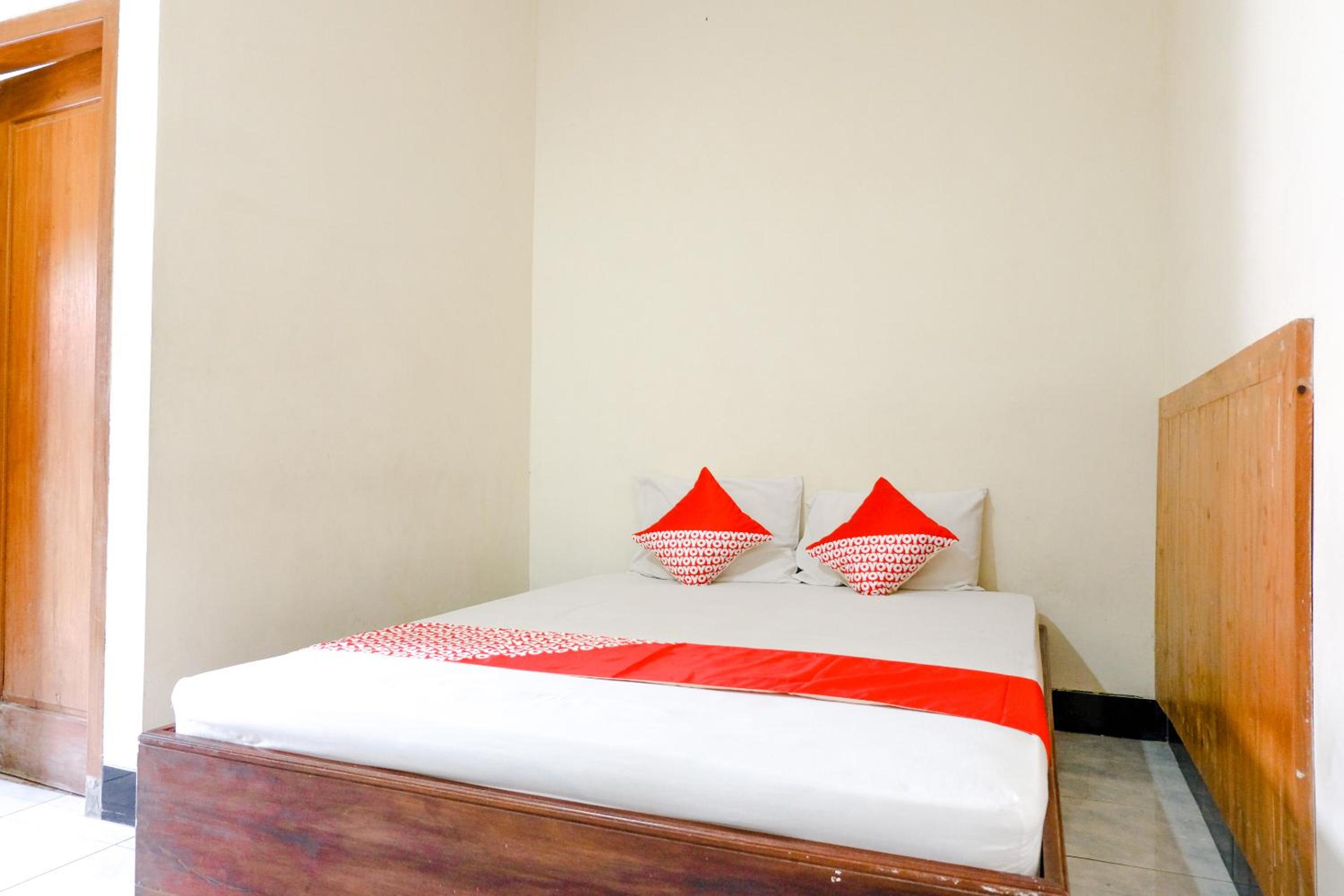 Economy Double Room - Photo 1