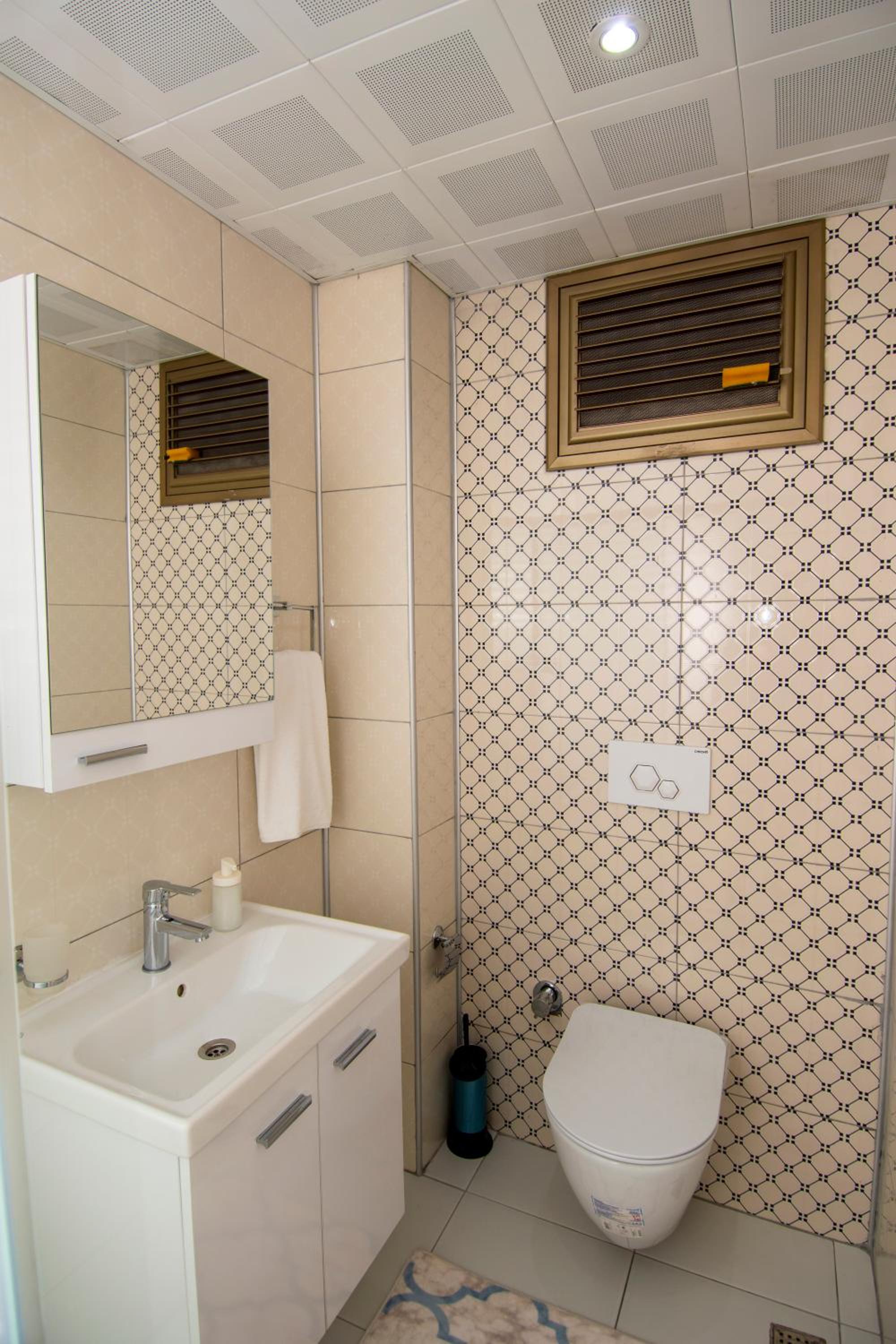 Apartment - Photo 23