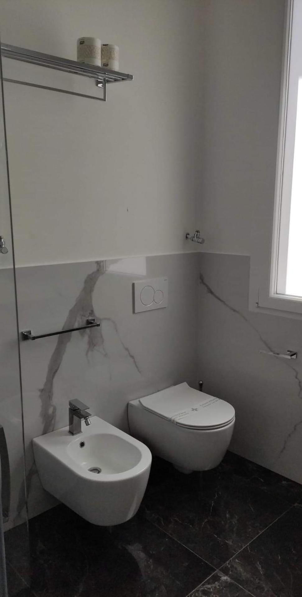 Double or Twin Room - Photo 2