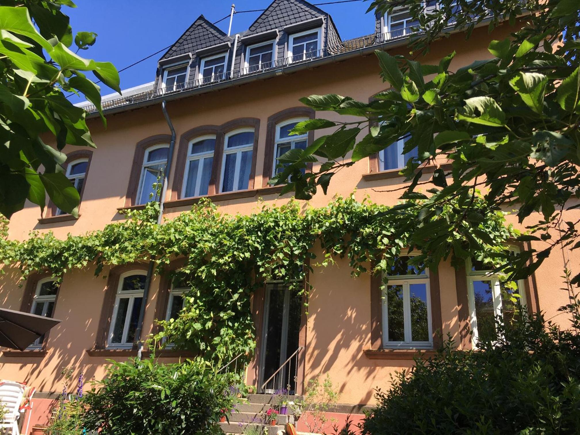 Apartment with Garden View - Photo 10