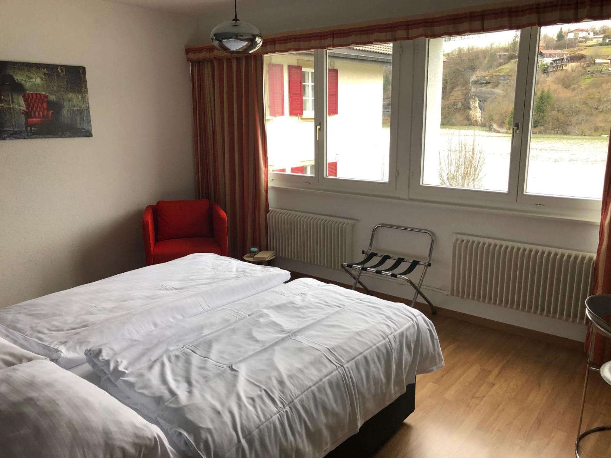 Deluxe Double Room - Photo 9
