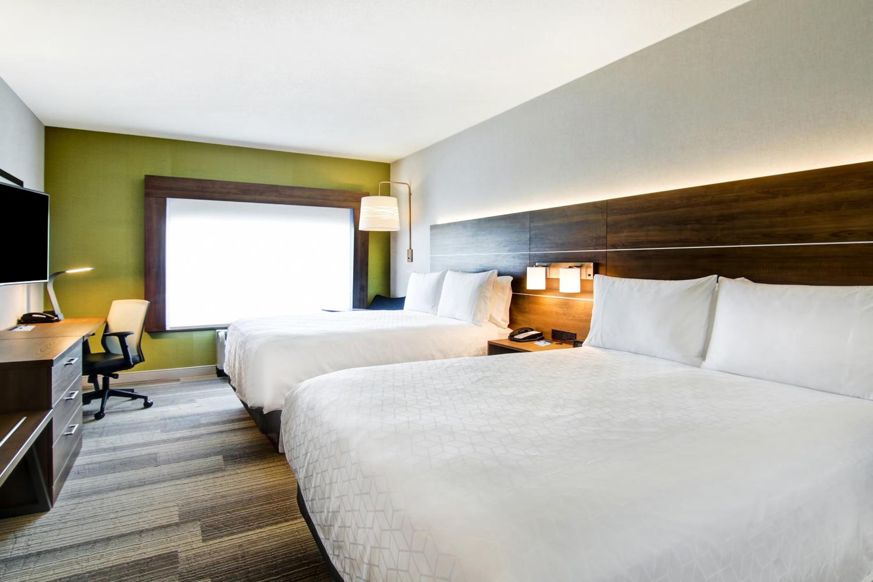 Standard Queen Room with Two Queen Beds - Photo 1
