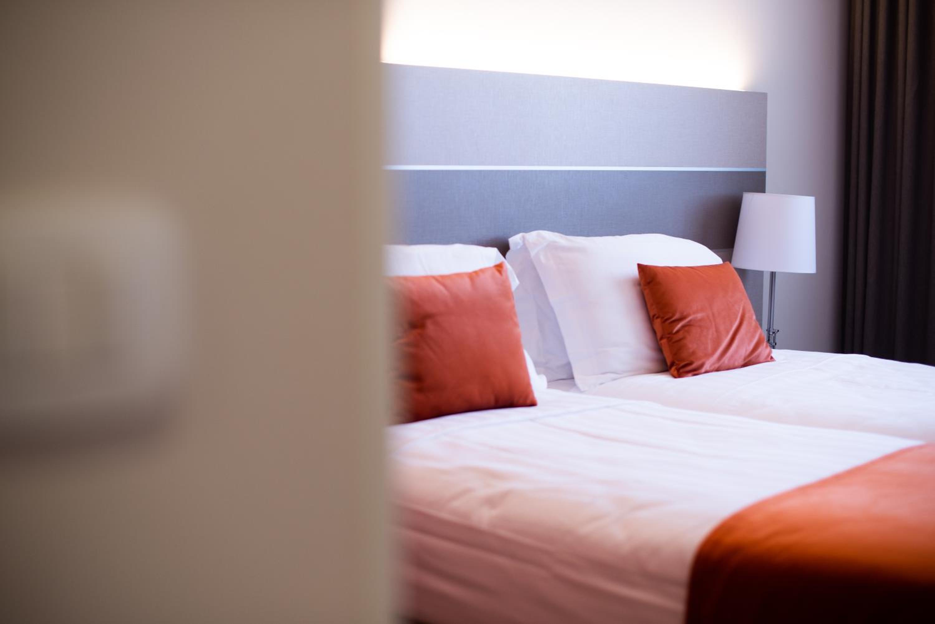 Superior Twin Room - Photo 3